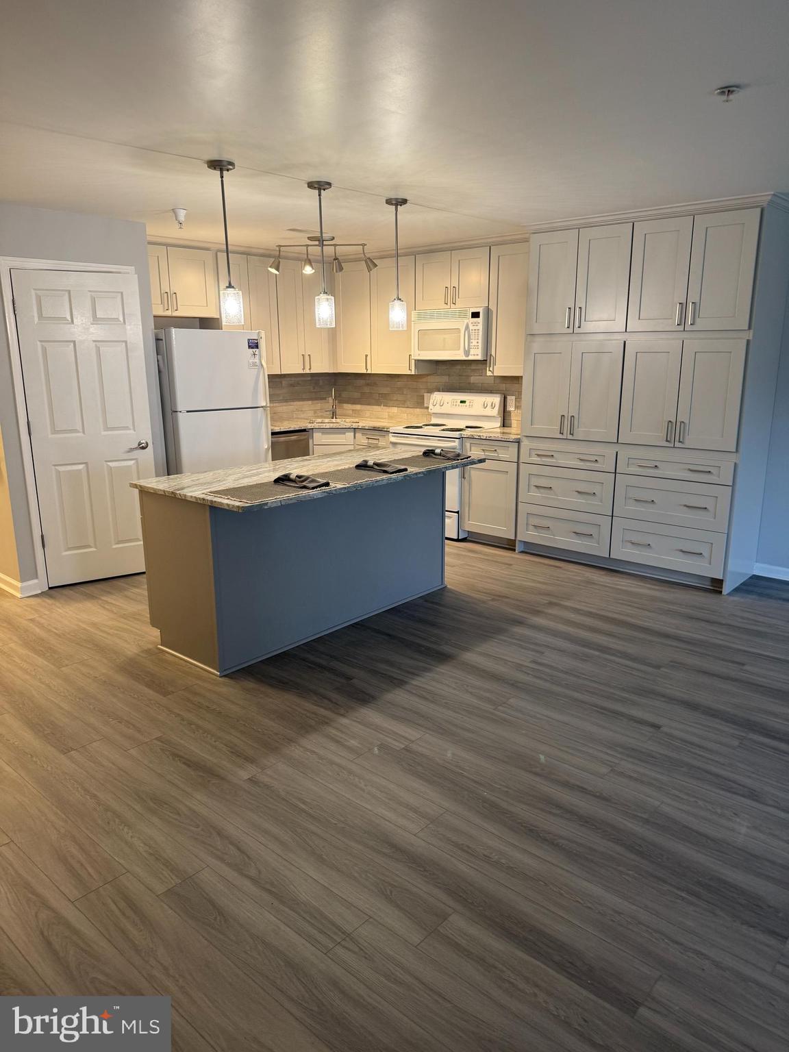 MALLARD LANDING - Residential Lease