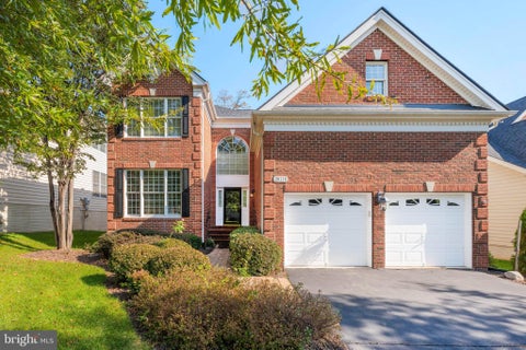 Photo of 20116 Bandon Dunes Court, ASHBURN, VA 20147 (MLS # VALO2139138)