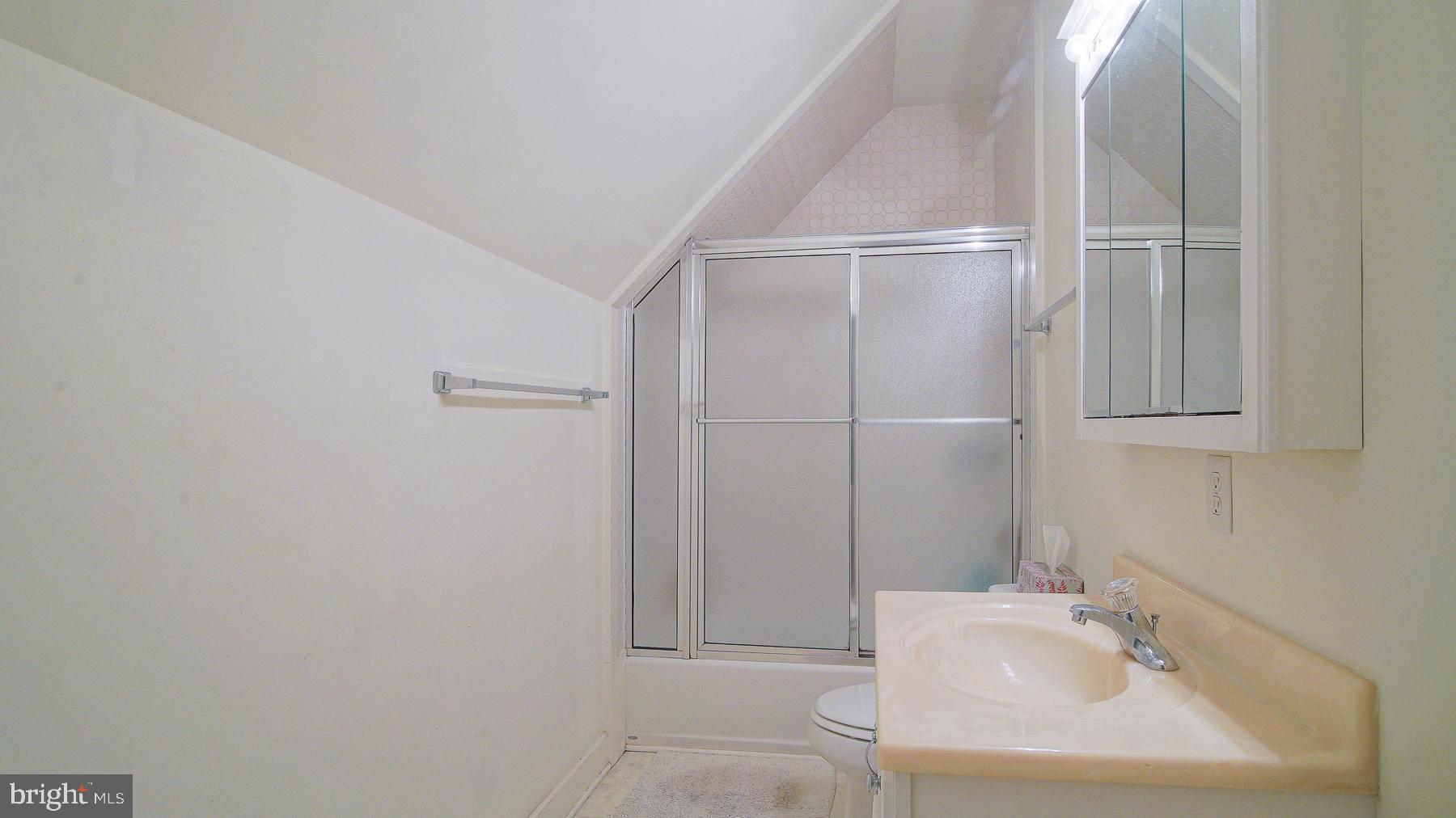 CHESTERTOWN - Residential Income