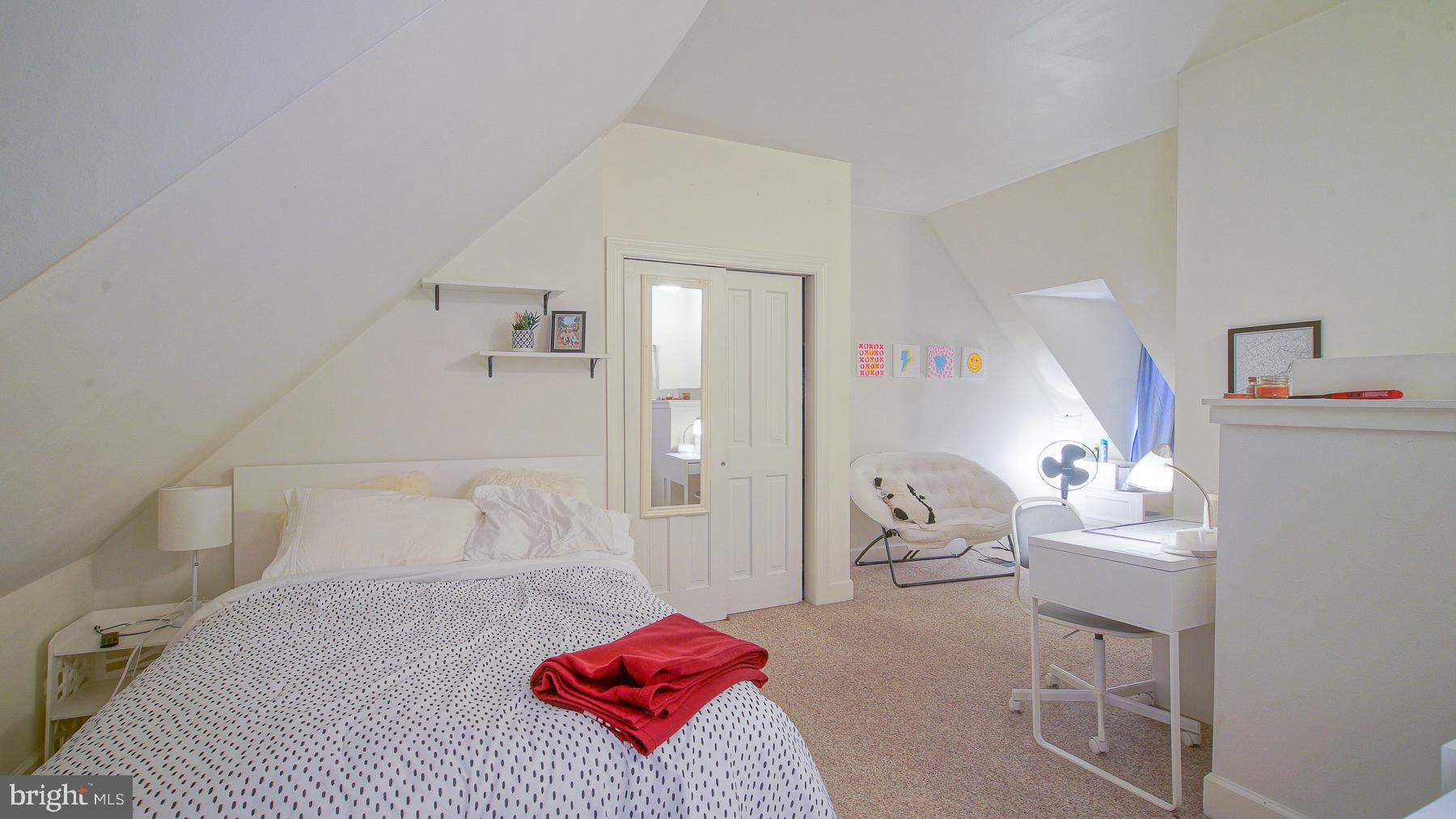 CHESTERTOWN - Residential Income