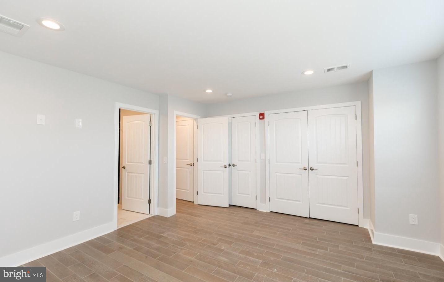 EAST KENSINGTON - Residential Lease