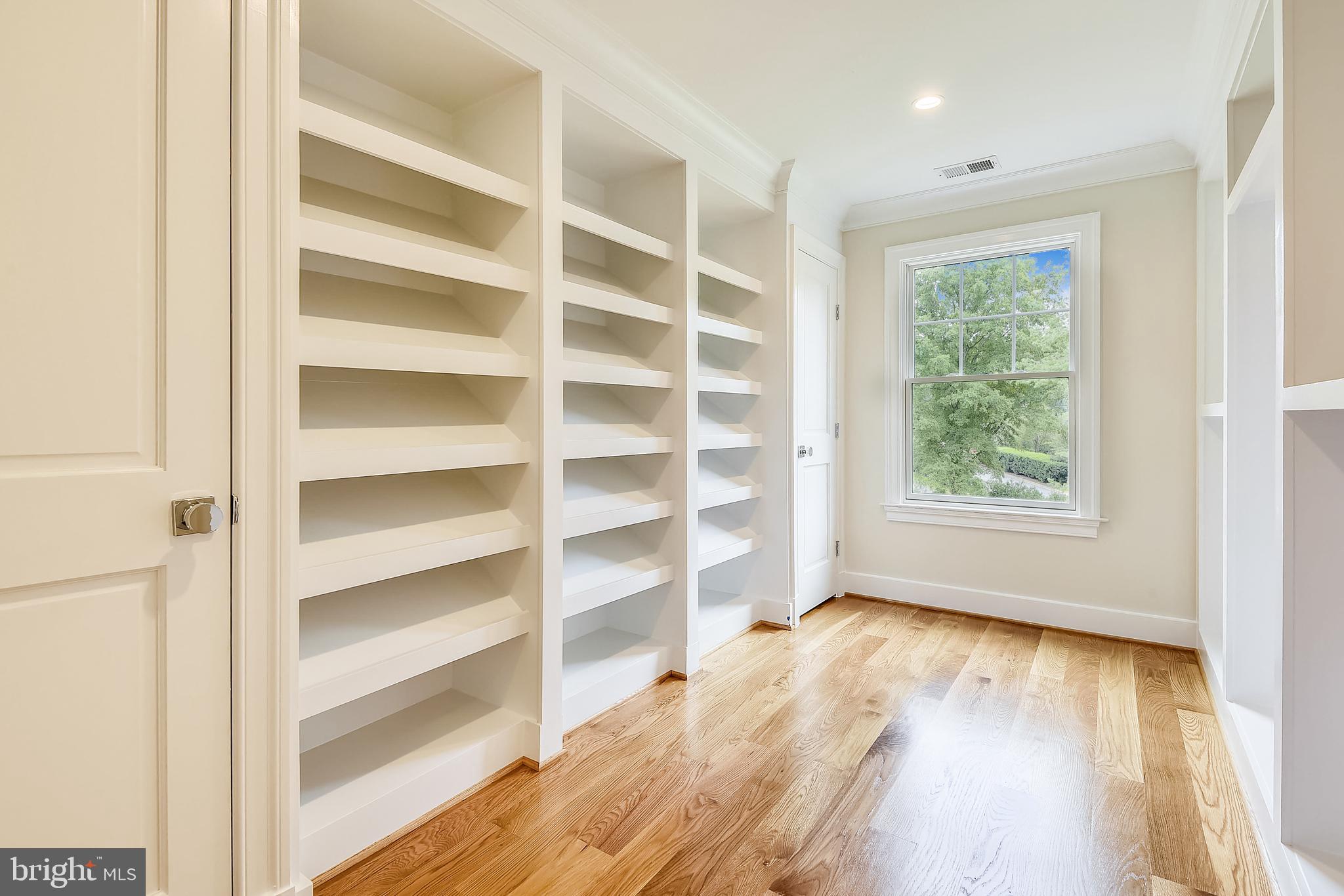 OLDE SWINKS MILL ESTATES - Residential