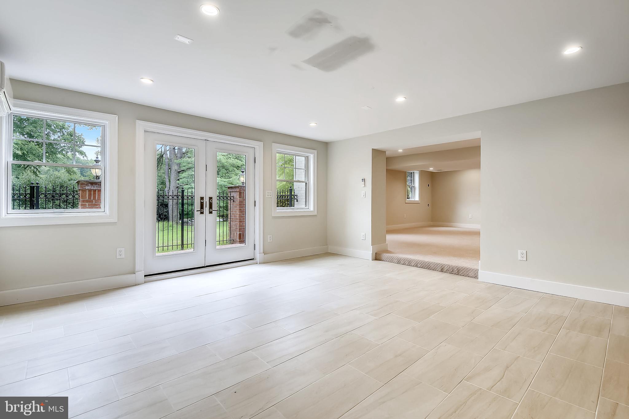 OLDE SWINKS MILL ESTATES - Residential