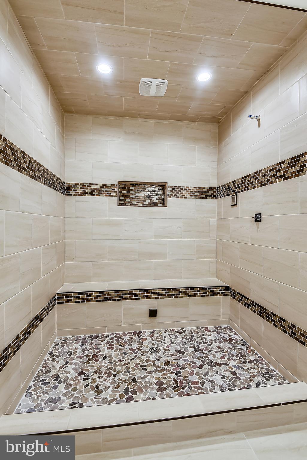 OLDE SWINKS MILL ESTATES - Residential