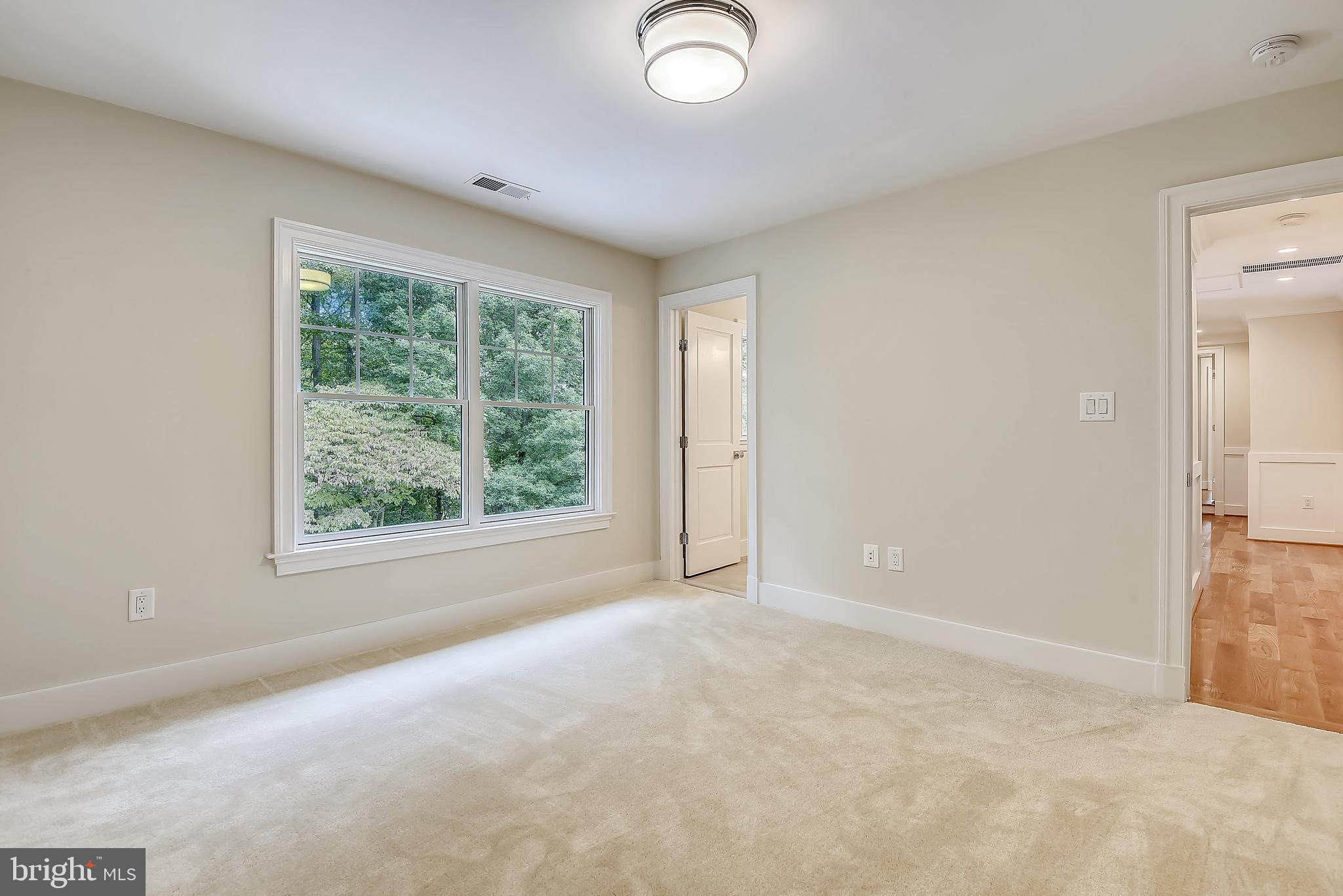 OLDE SWINKS MILL ESTATES - Residential