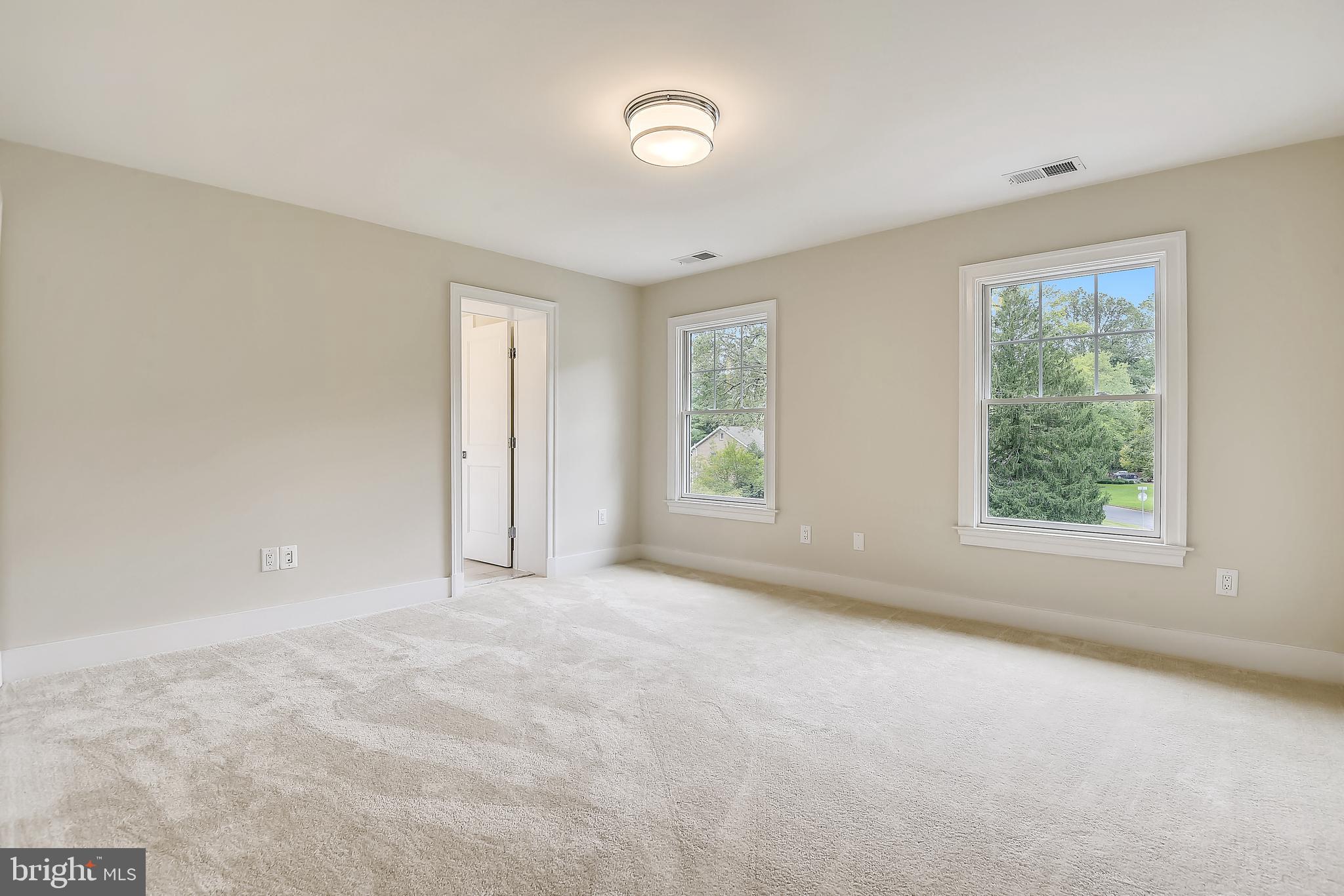 OLDE SWINKS MILL ESTATES - Residential