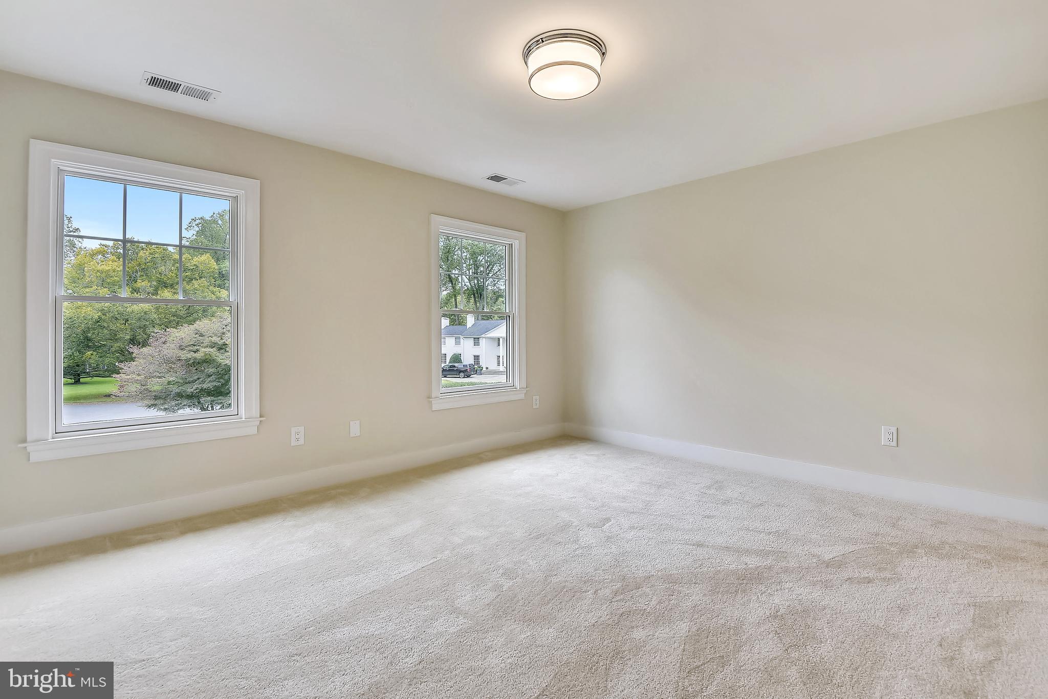 OLDE SWINKS MILL ESTATES - Residential