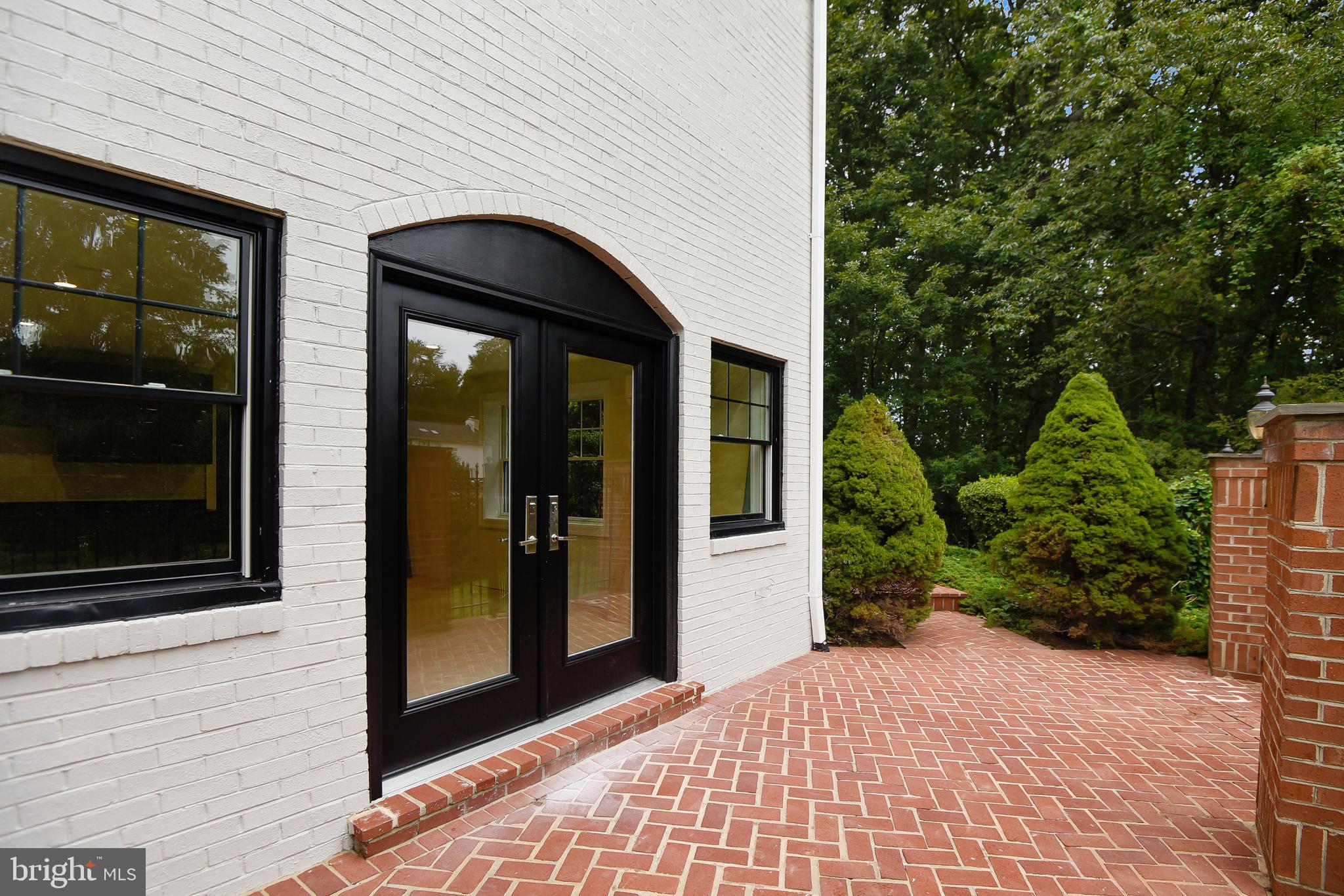 OLDE SWINKS MILL ESTATES - Residential