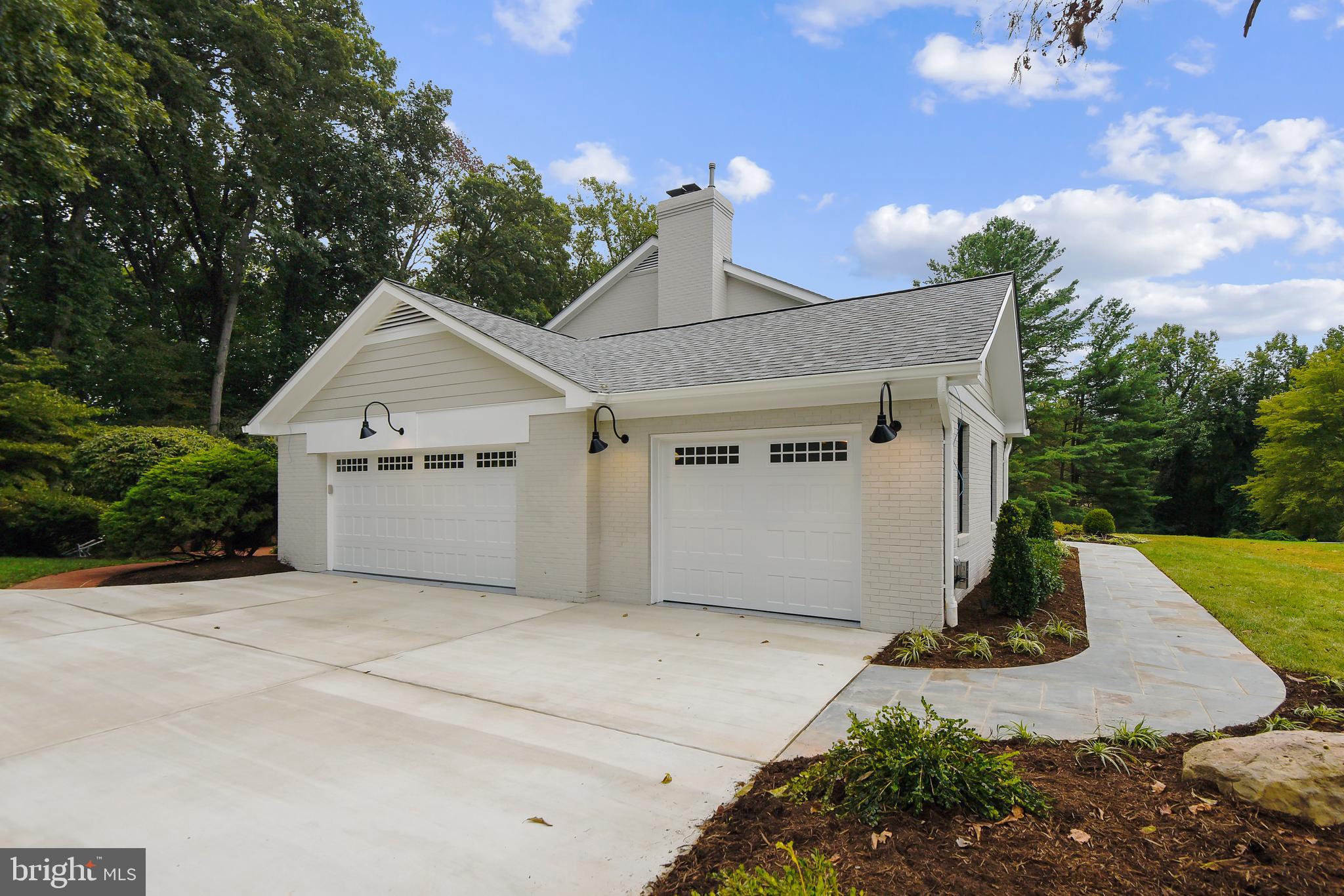 OLDE SWINKS MILL ESTATES - Residential