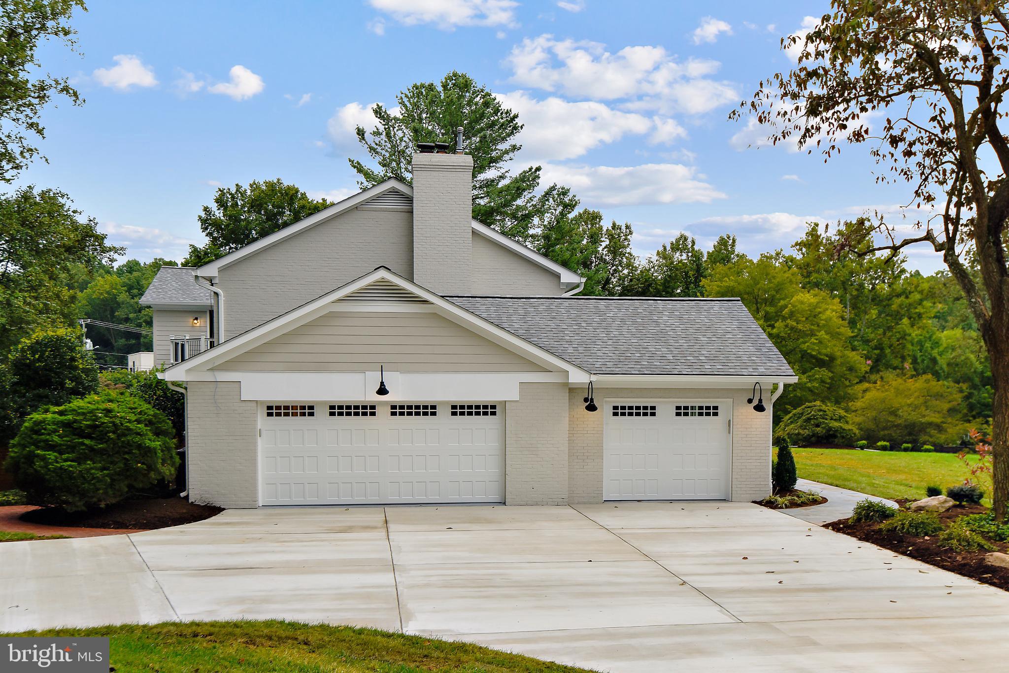 OLDE SWINKS MILL ESTATES - Residential