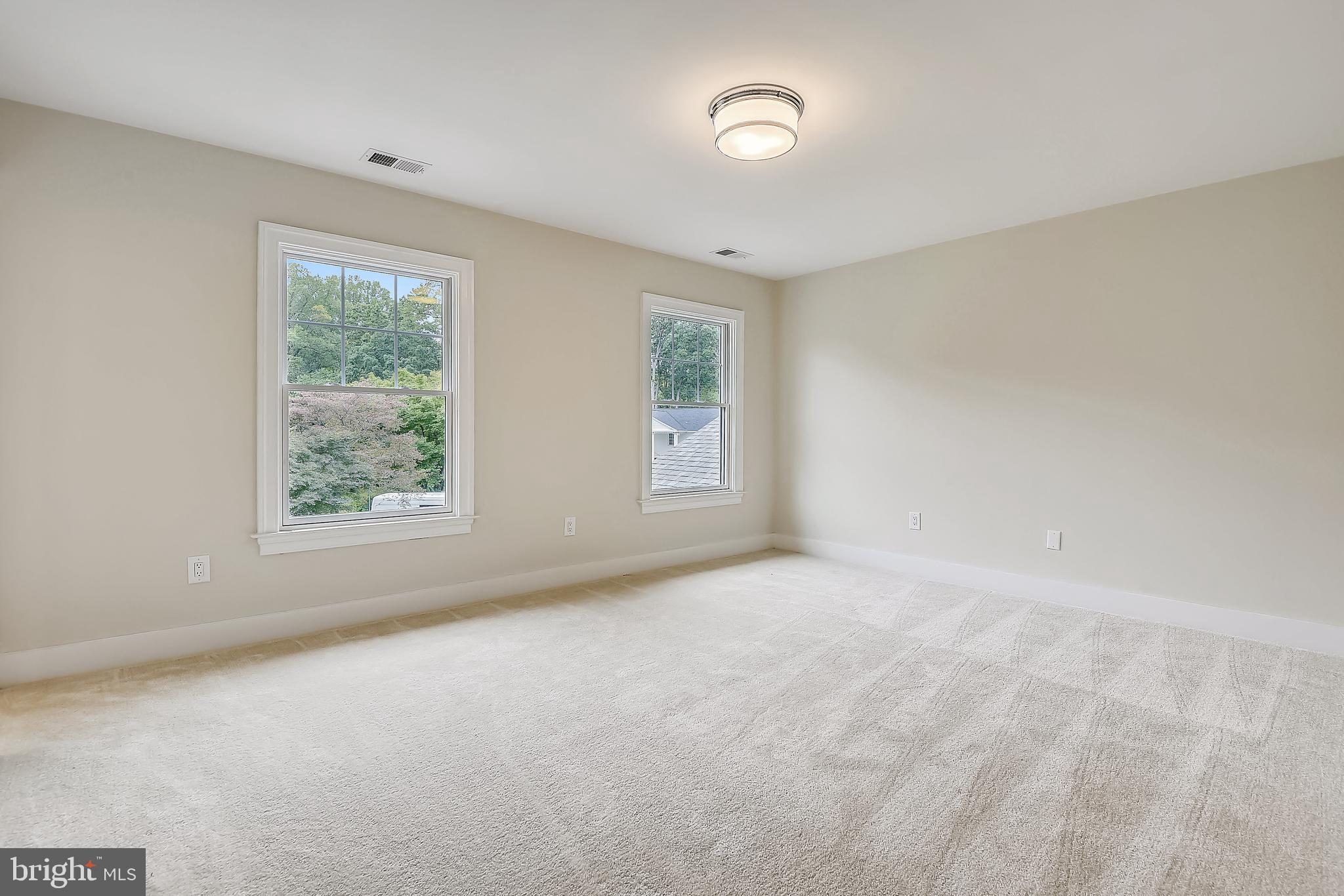 OLDE SWINKS MILL ESTATES - Residential