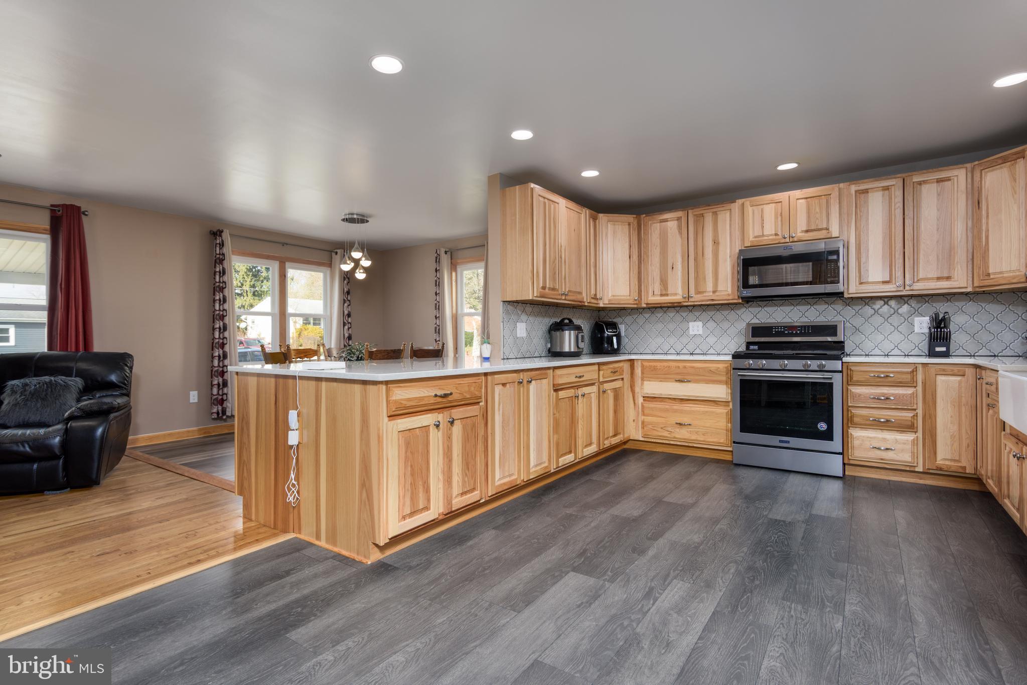 SHOPES GARDEN - Residential