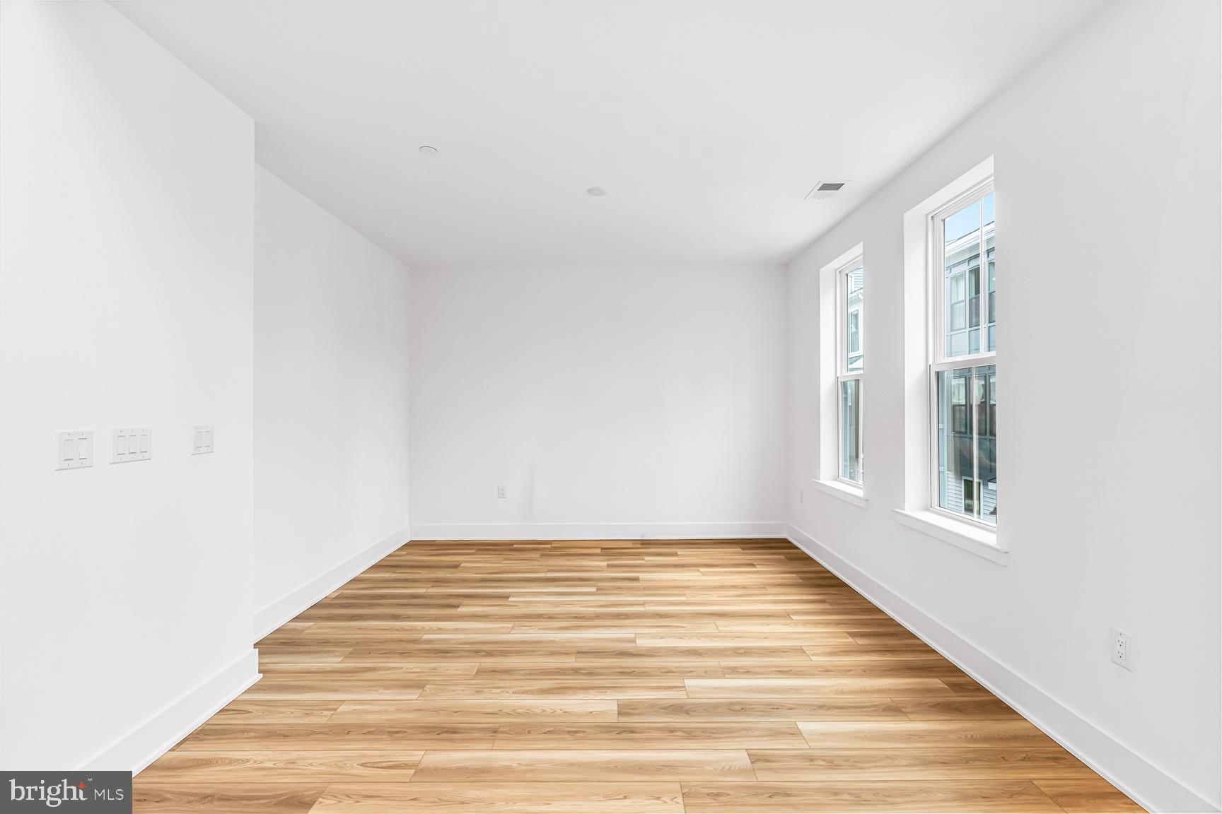 MERIDIAN WALK AT PRINCETON - Residential