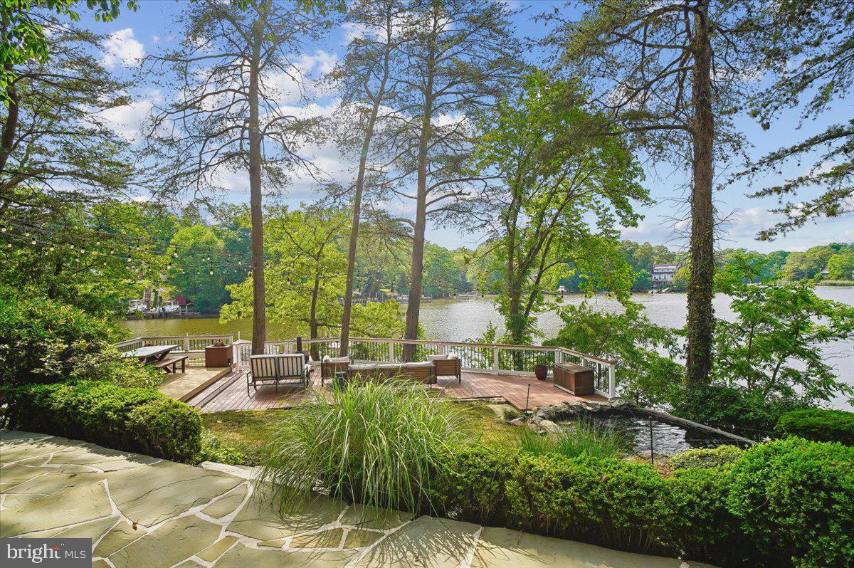 300 MAGOTHY BRIDGE ROAD