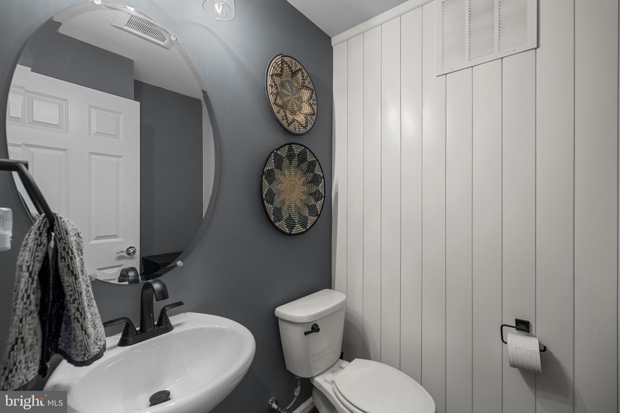 CAMBRIA SQUARE - Residential