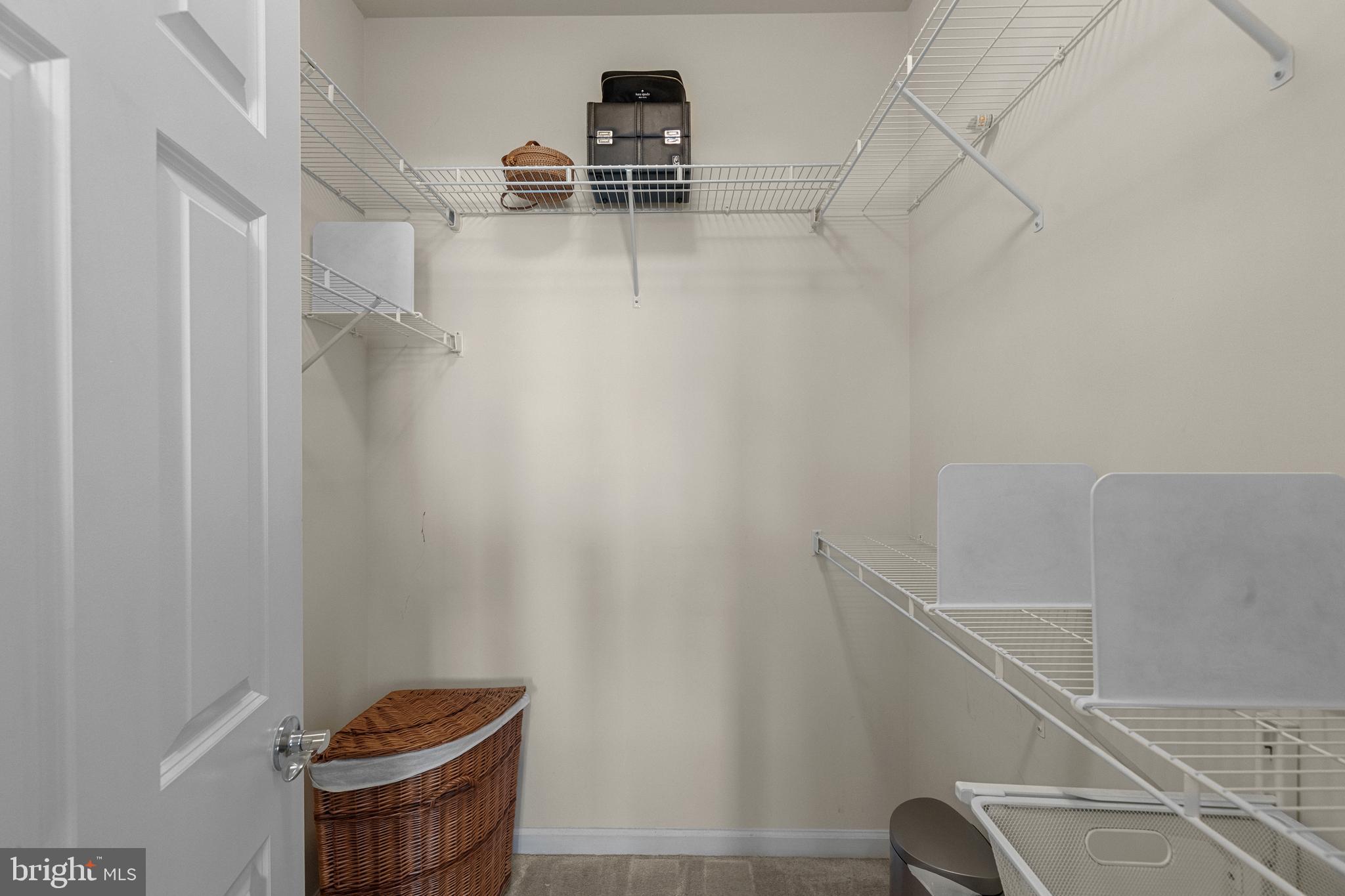 CAMBRIA SQUARE - Residential