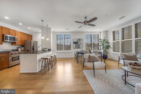 Condo For Sale - 444 W Broad Street #307<br/> Falls Church City County, FALLS CHURCH, VA 22046