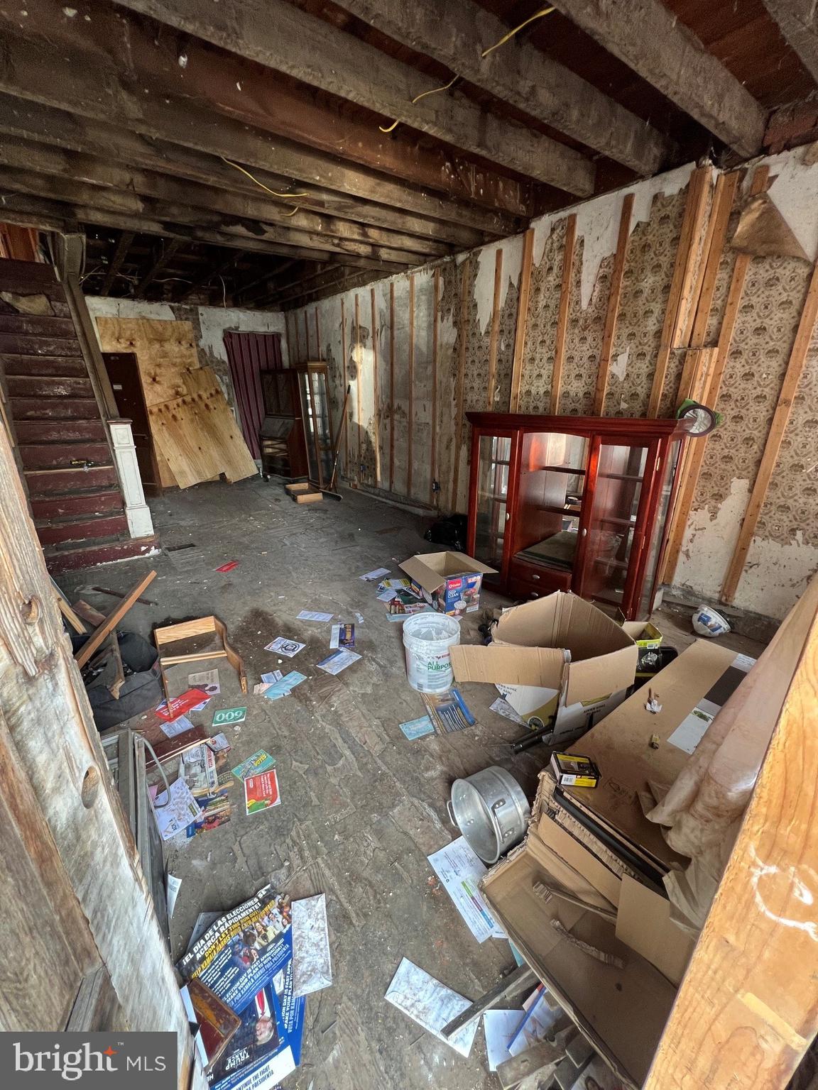 KENSINGTON - Residential