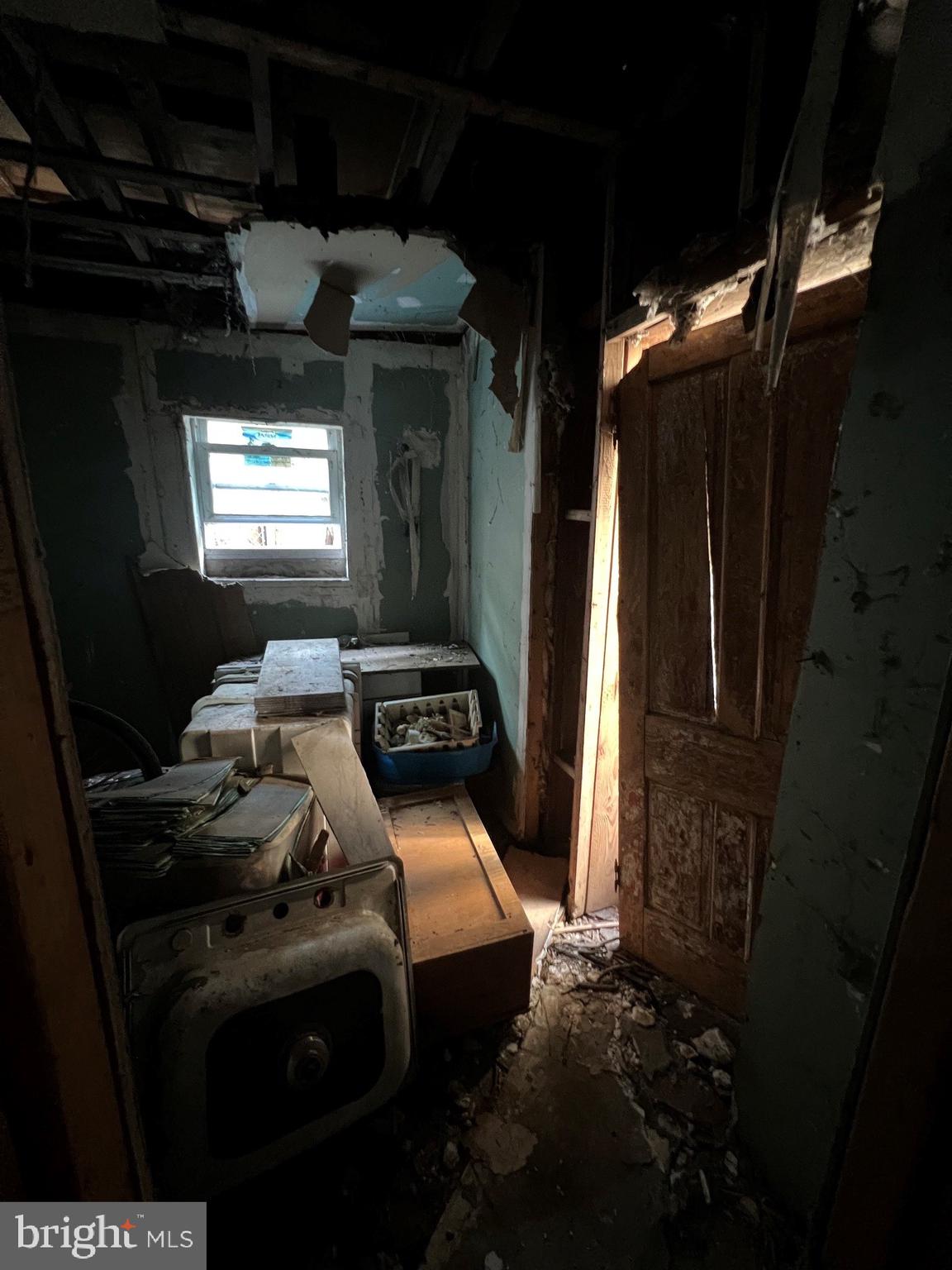 KENSINGTON - Residential