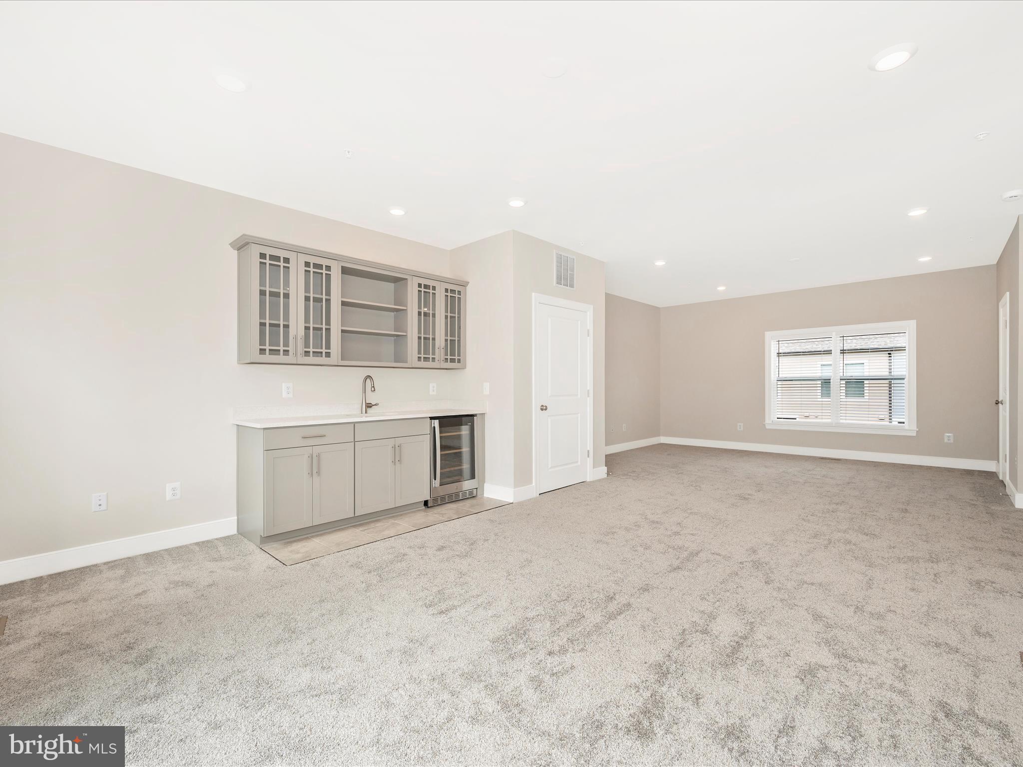 CROWN FARM - Residential Lease