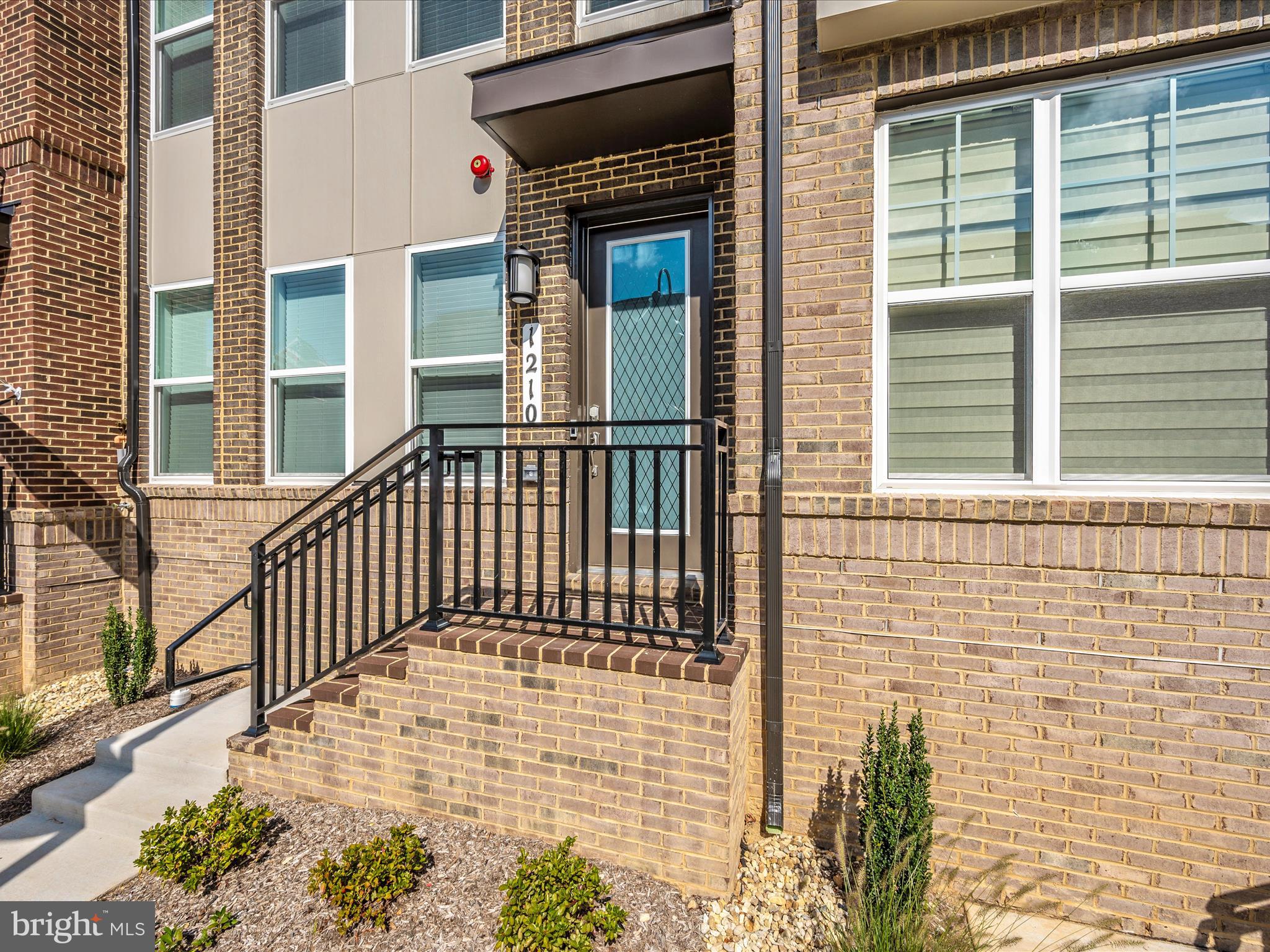 CROWN FARM - Residential Lease