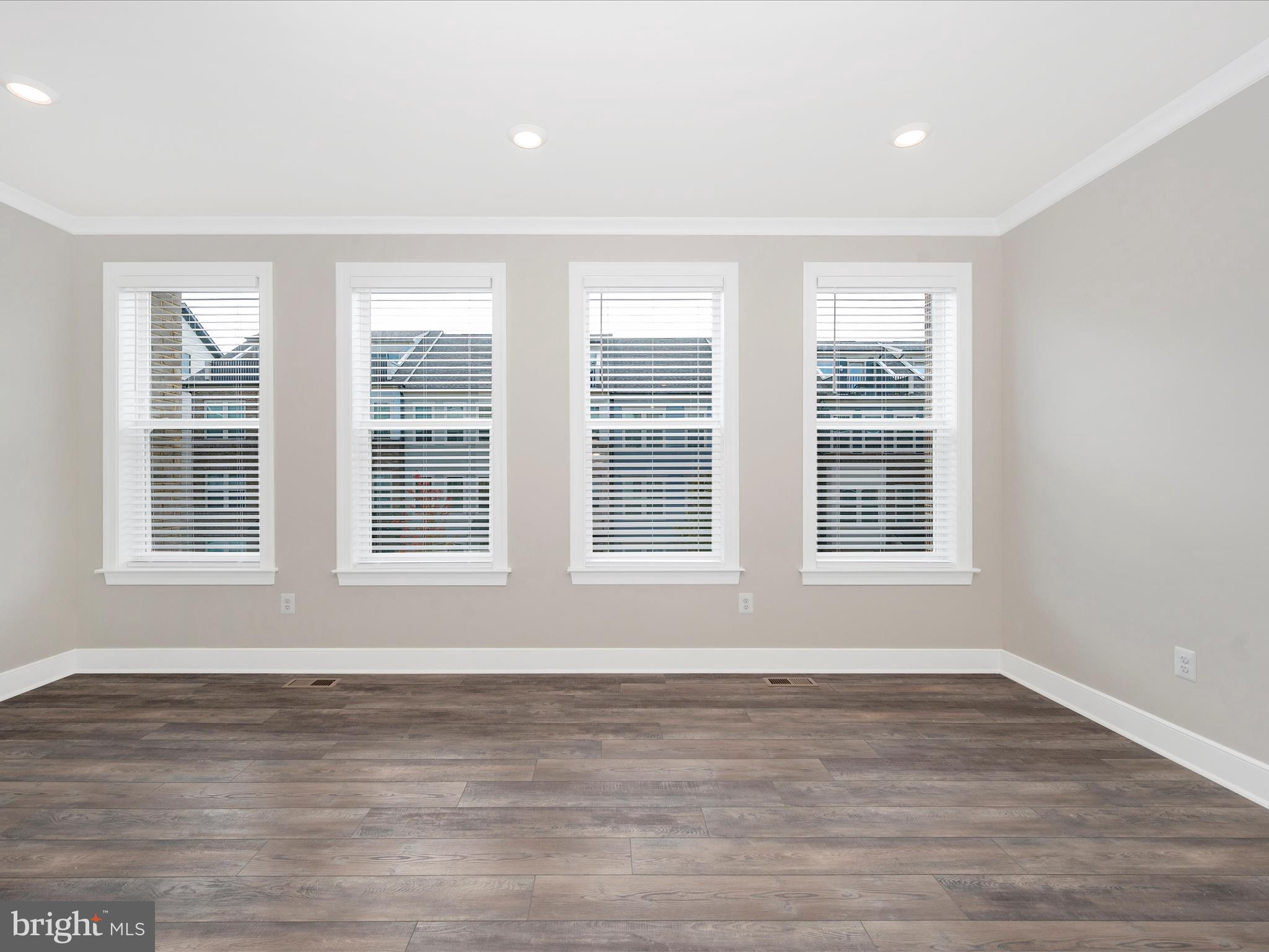 CROWN FARM - Residential Lease