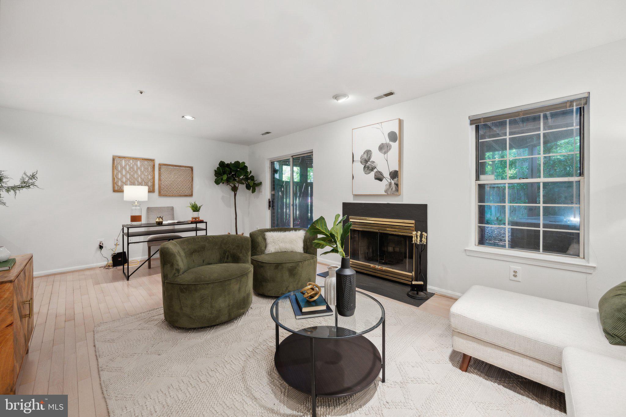 OLD GEORGETOWN VILLAGE - Residential