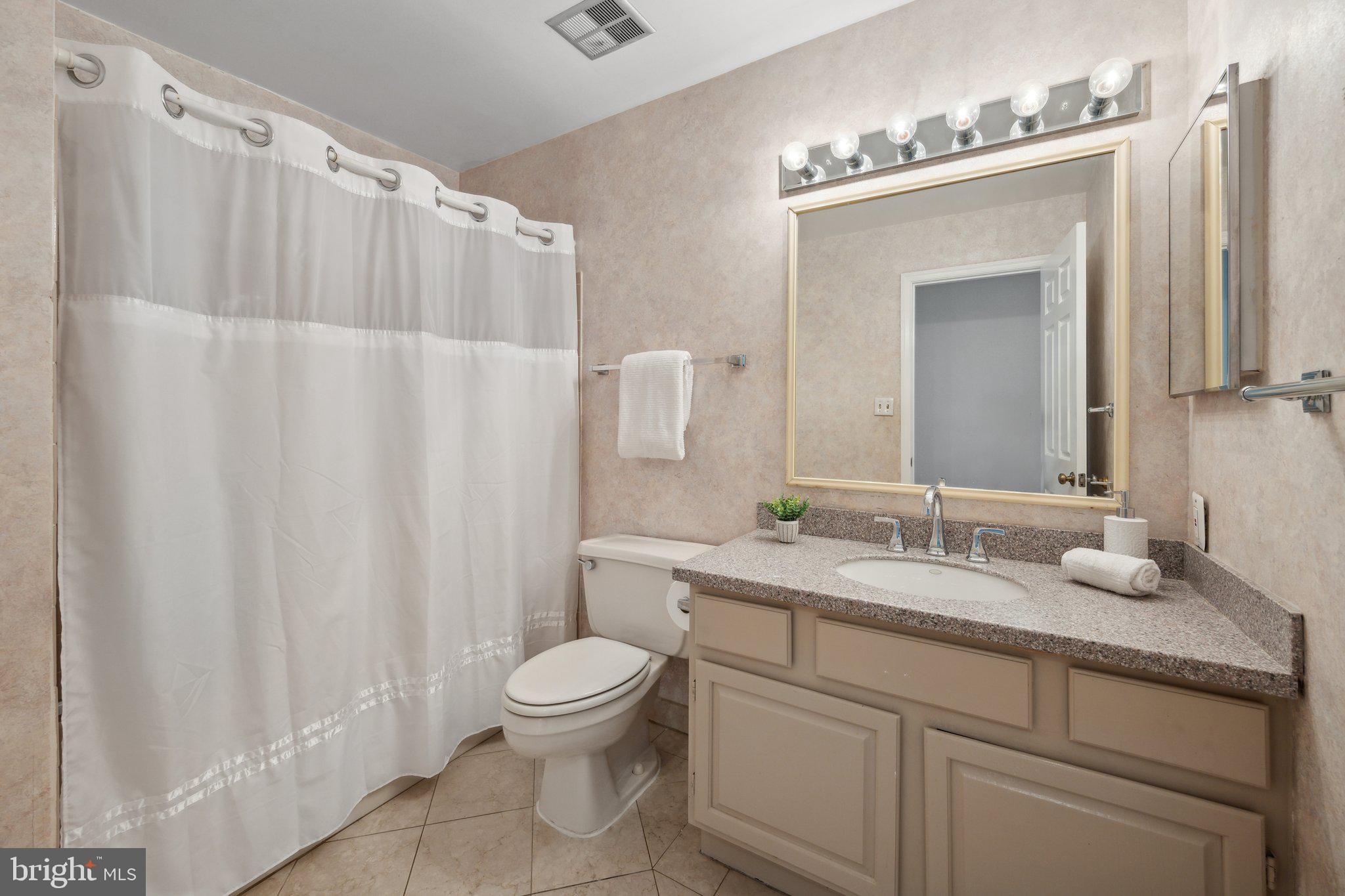 OLD GEORGETOWN VILLAGE - Residential