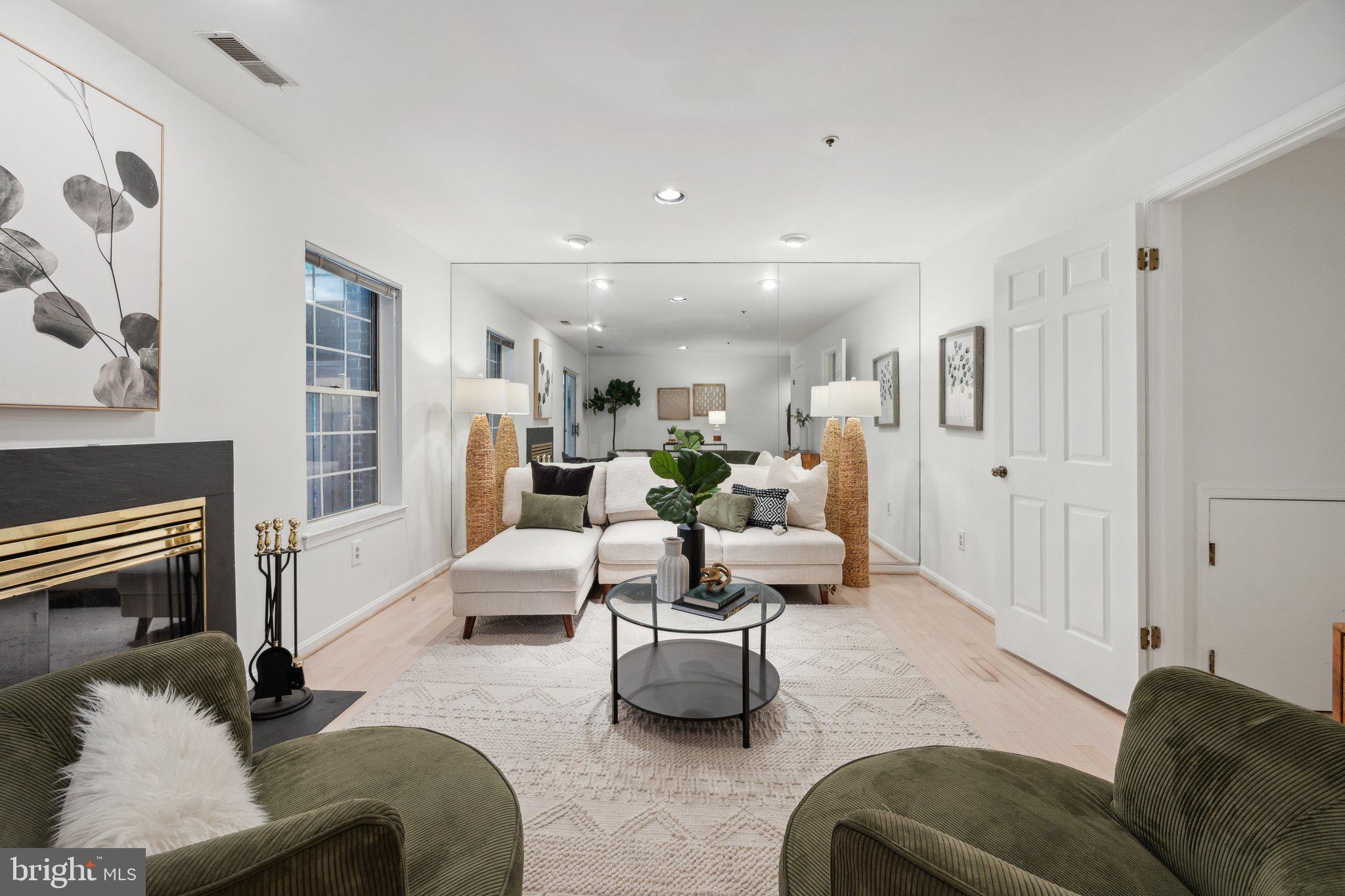 OLD GEORGETOWN VILLAGE - Residential