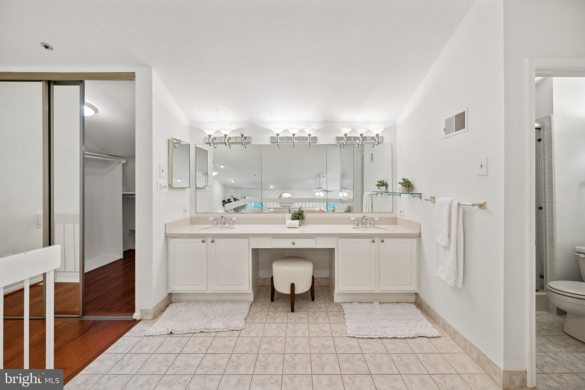 OLD GEORGETOWN VILLAGE - Residential