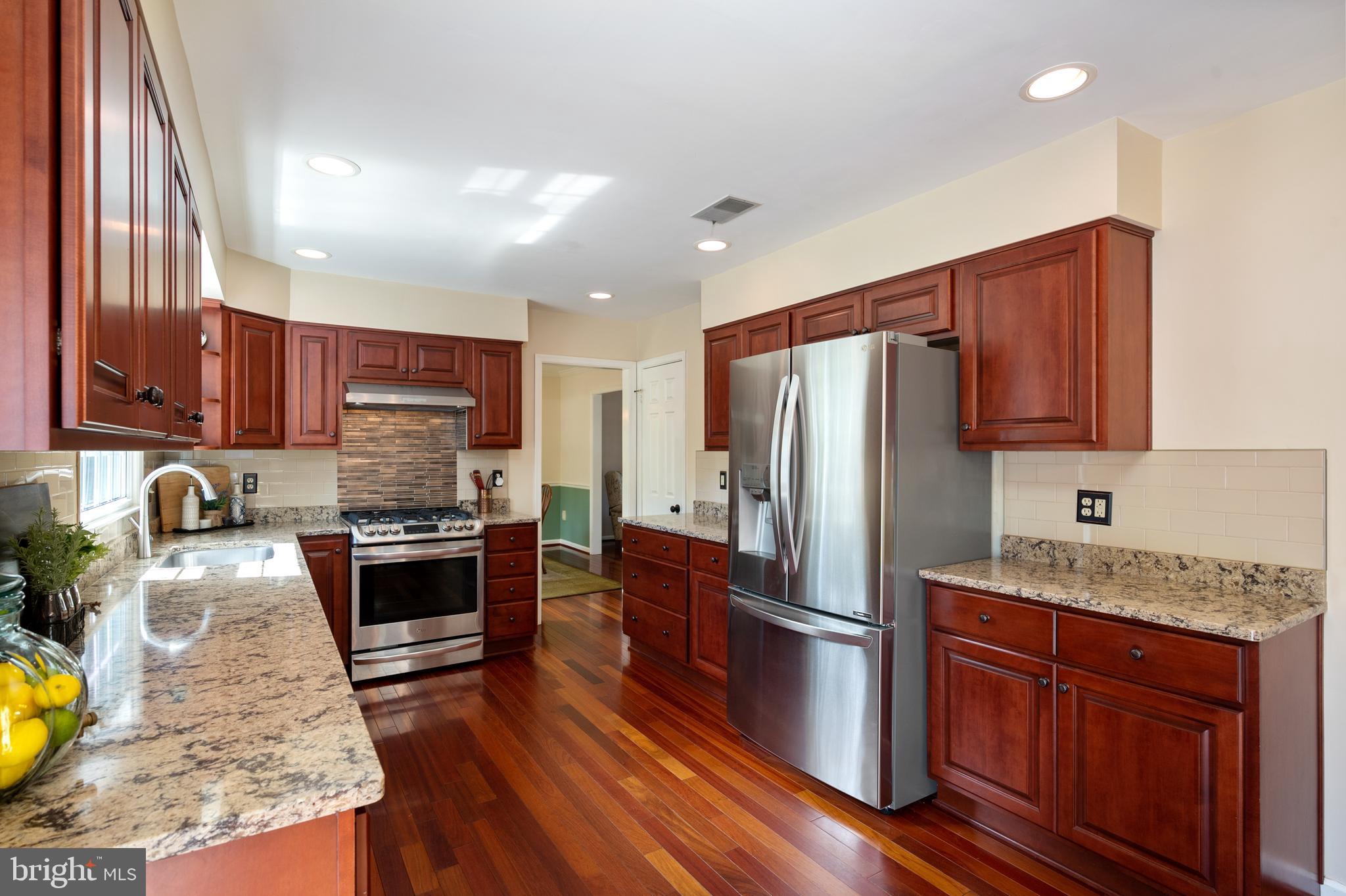 WOODRIDGE - Residential