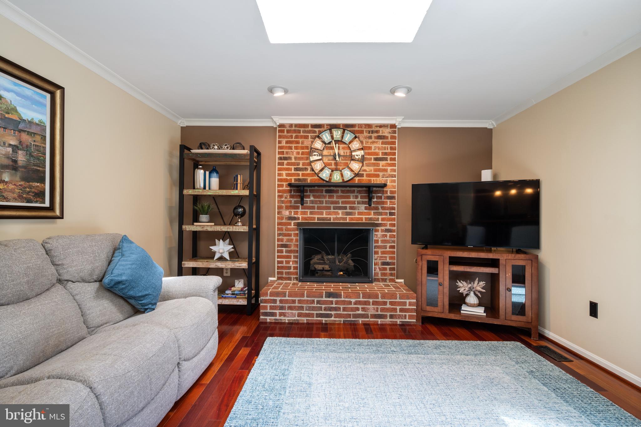 WOODRIDGE - Residential