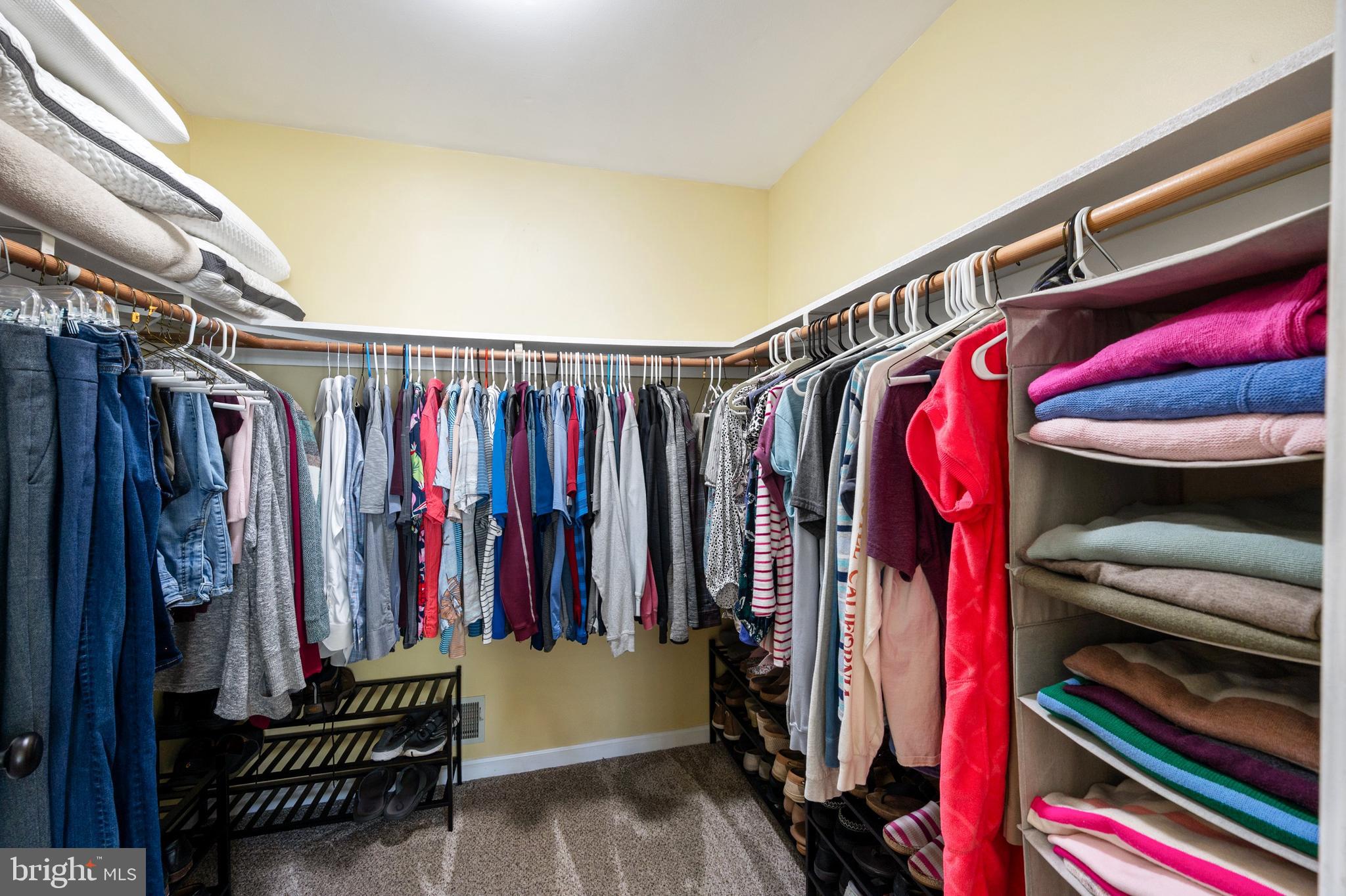 WOODRIDGE - Residential