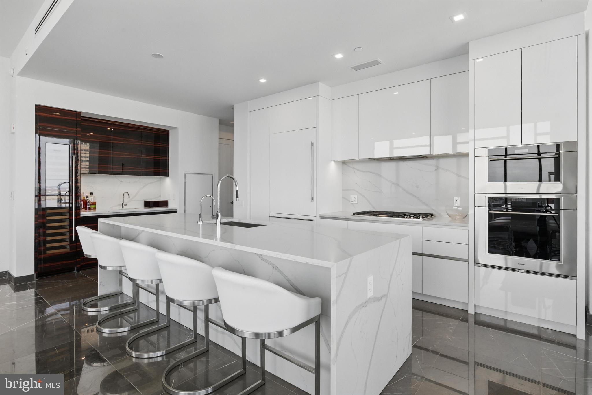 RITTENHOUSE SQUARE - Residential