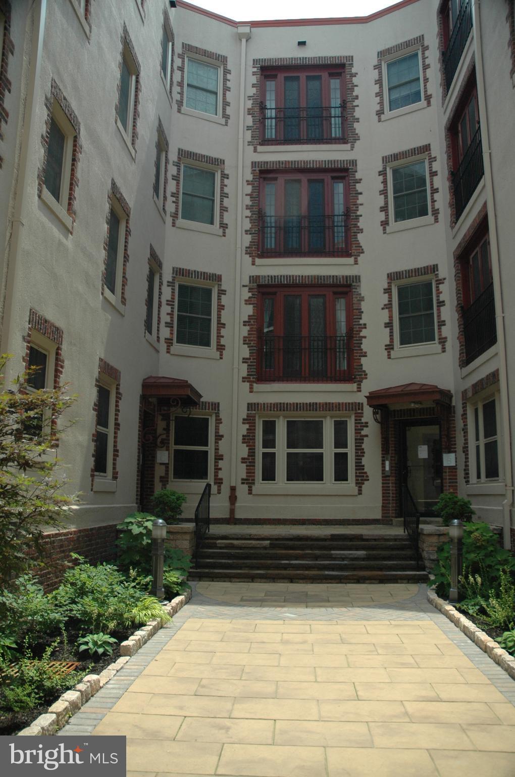 SPRUCE HILL - Residential Lease