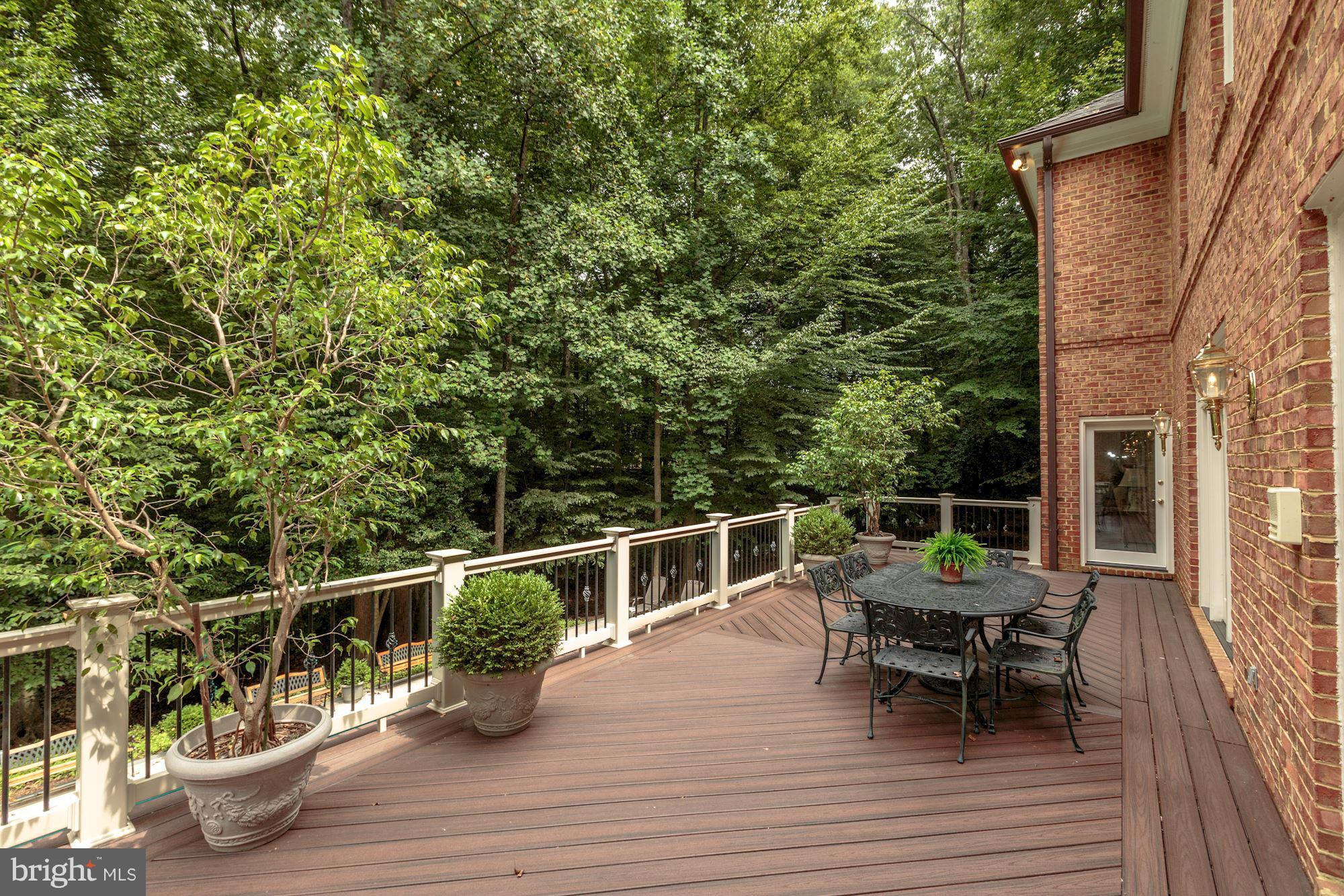 RIVERBEND LANDING - Residential