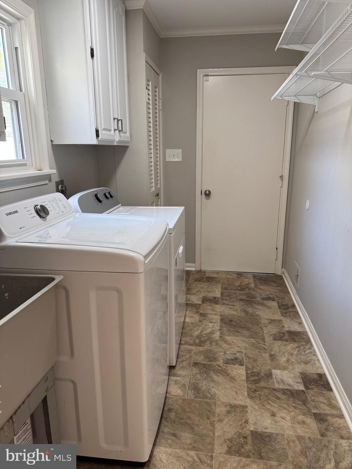 BEL PRE WOODS - Residential Lease