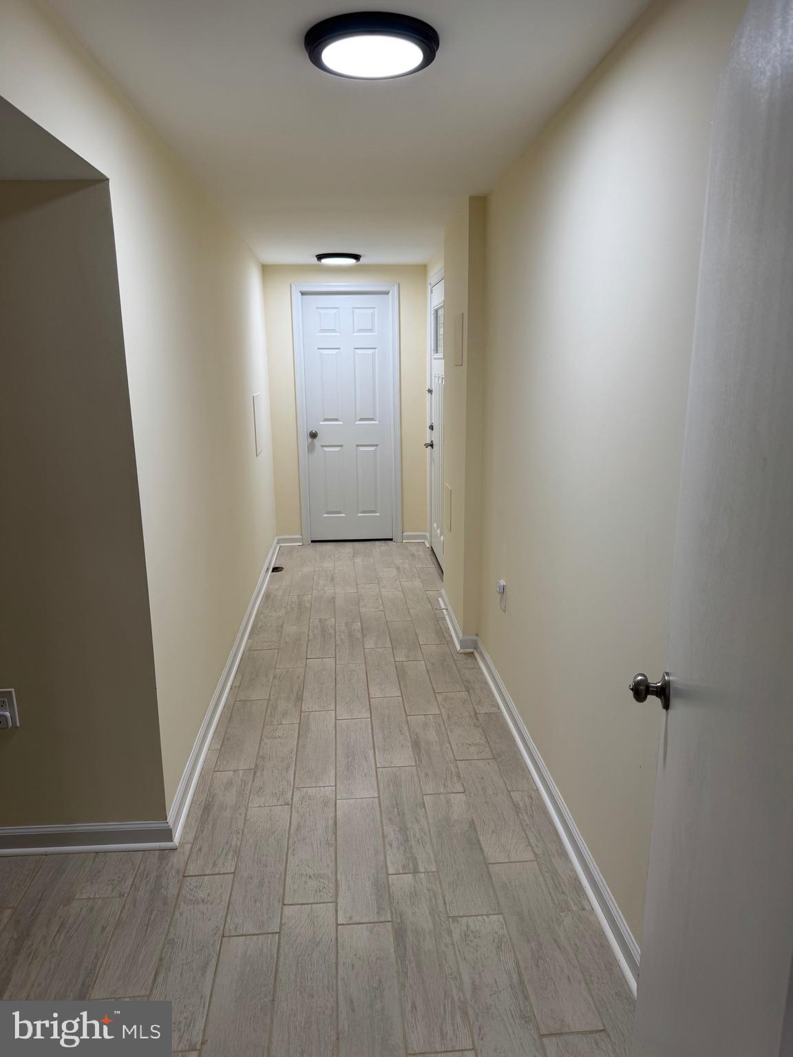 BEL PRE WOODS - Residential Lease