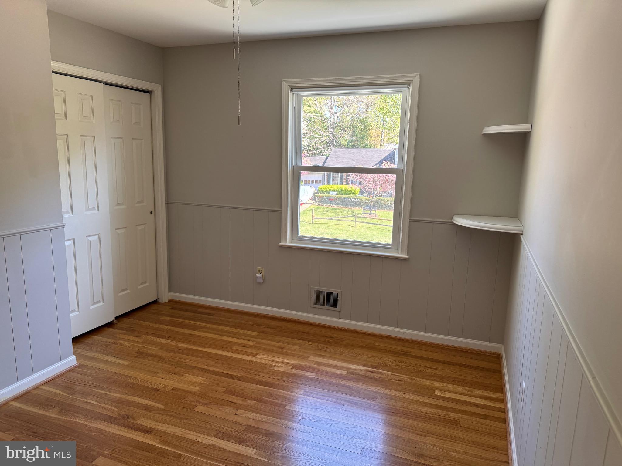 BEL PRE WOODS - Residential Lease