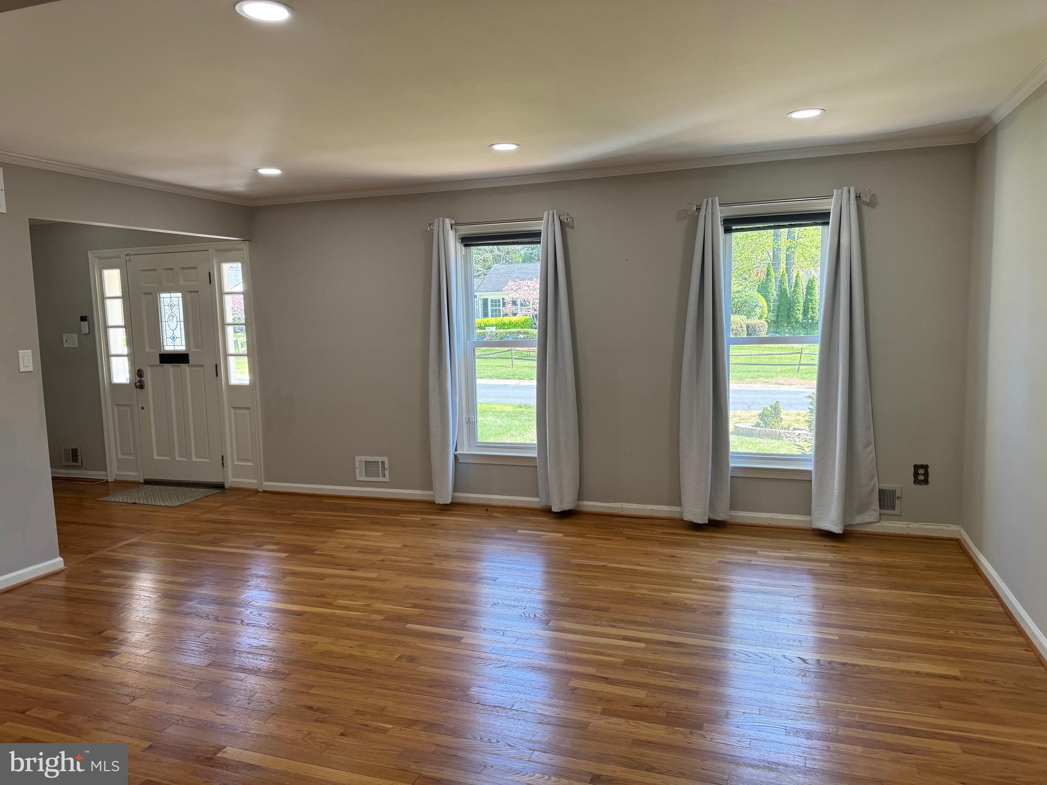 BEL PRE WOODS - Residential Lease