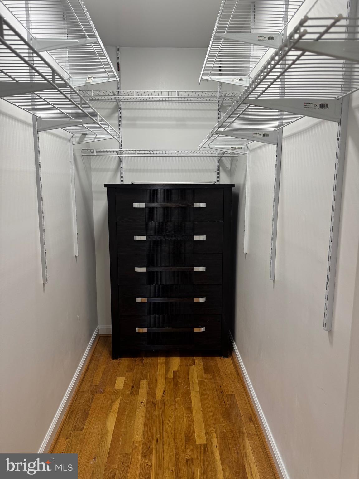 BEL PRE WOODS - Residential Lease