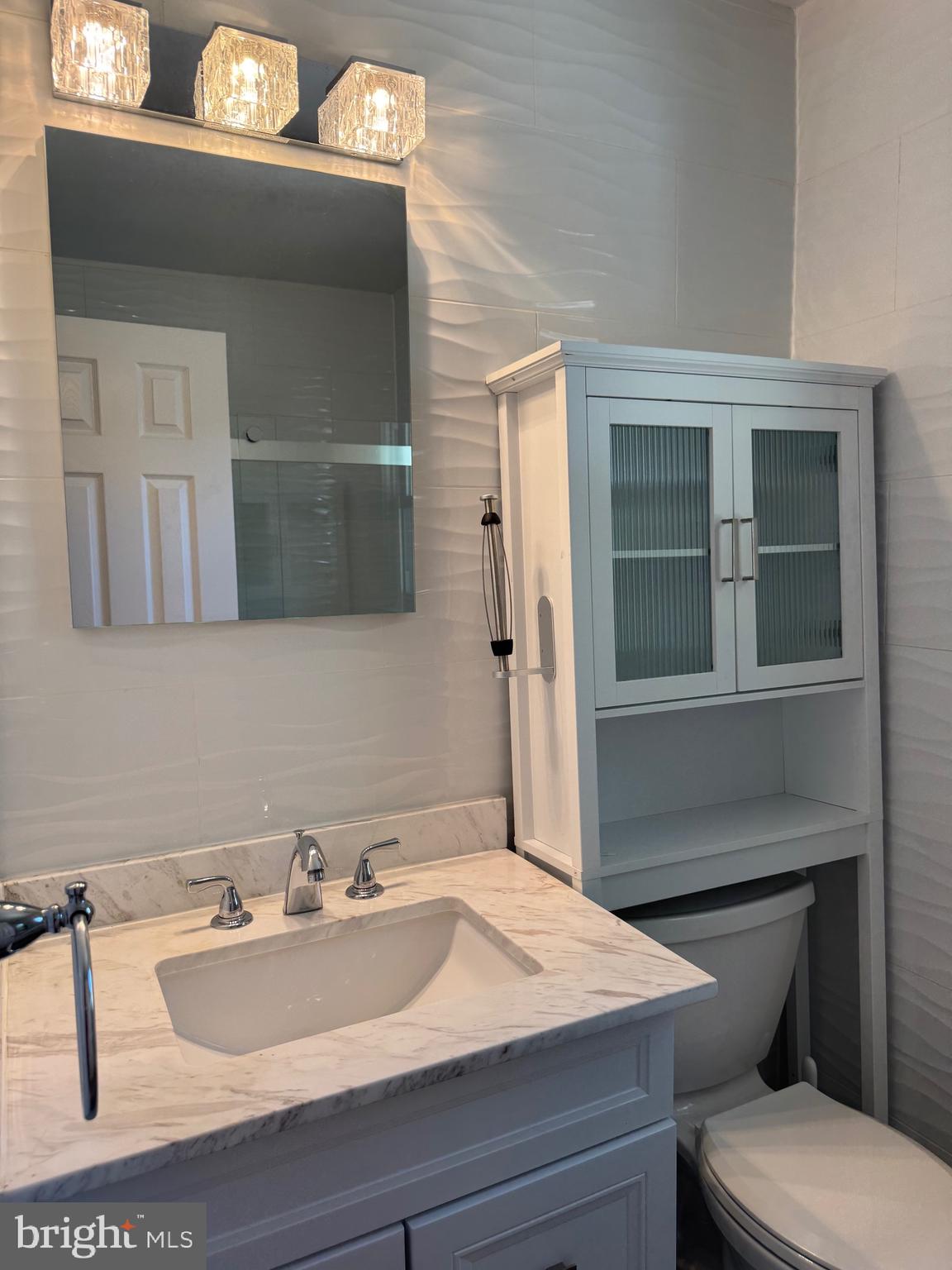 BEL PRE WOODS - Residential Lease