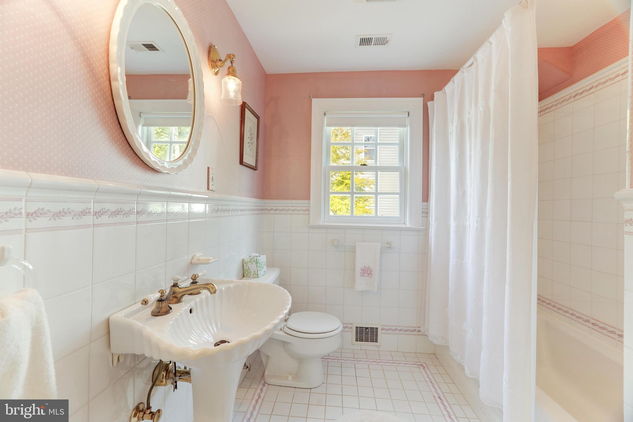 SLEEPY HOLLOW - Residential