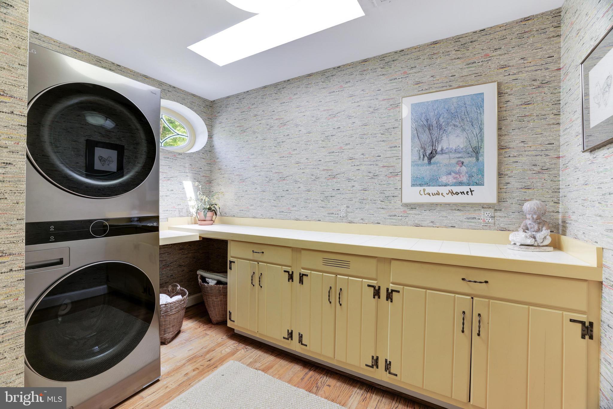 SLEEPY HOLLOW - Residential