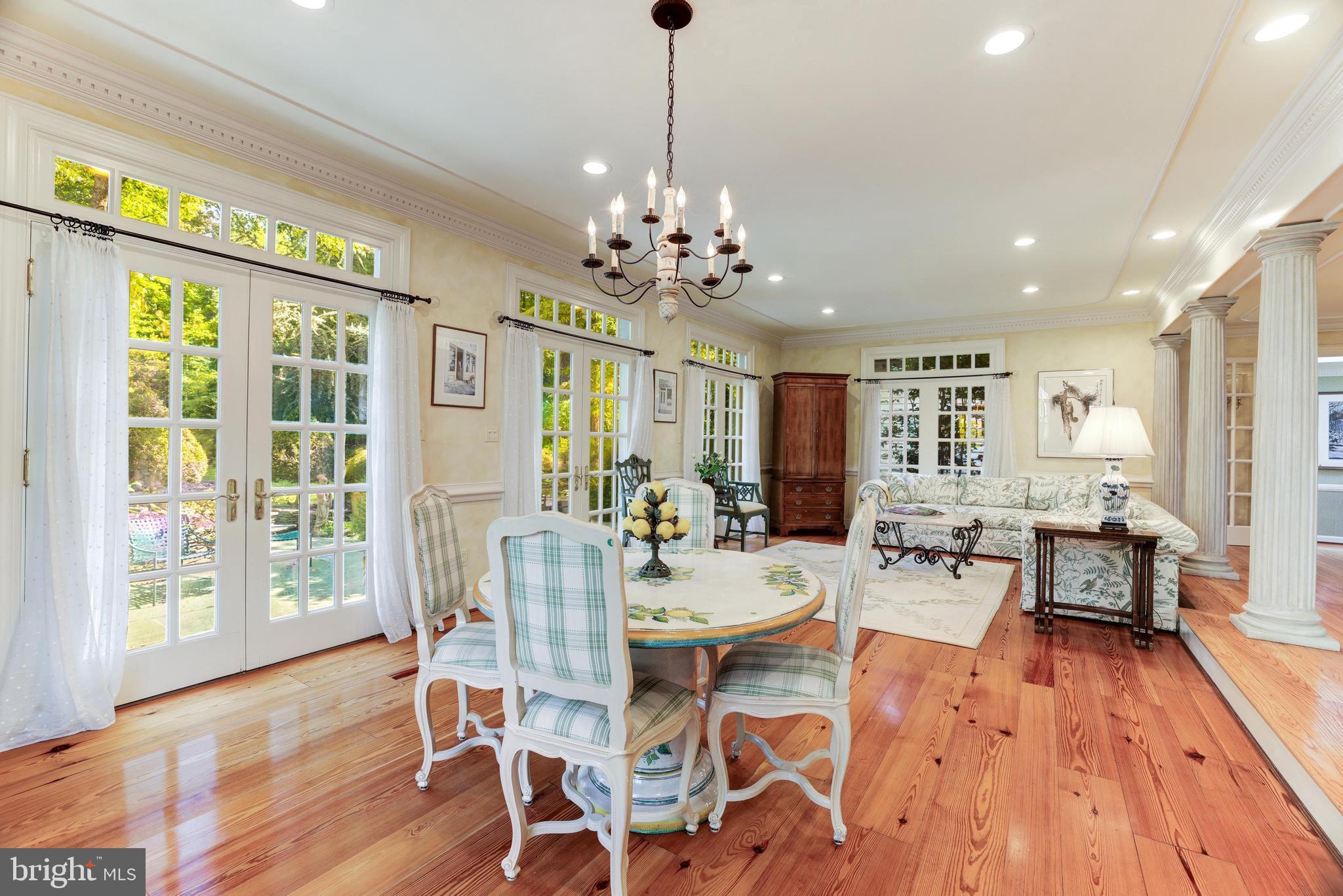 SLEEPY HOLLOW - Residential