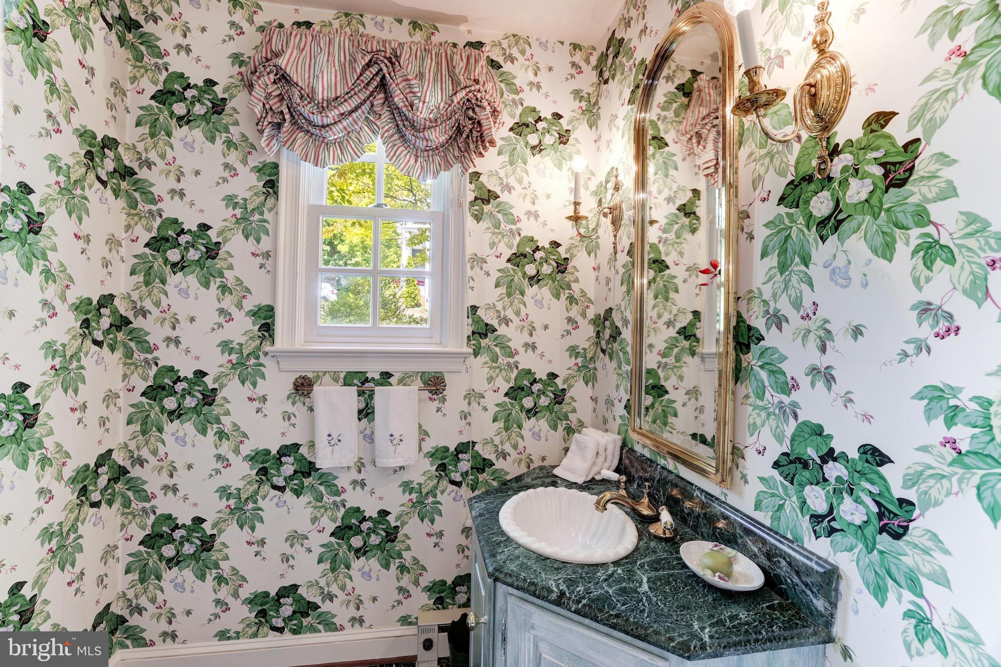 SLEEPY HOLLOW - Residential