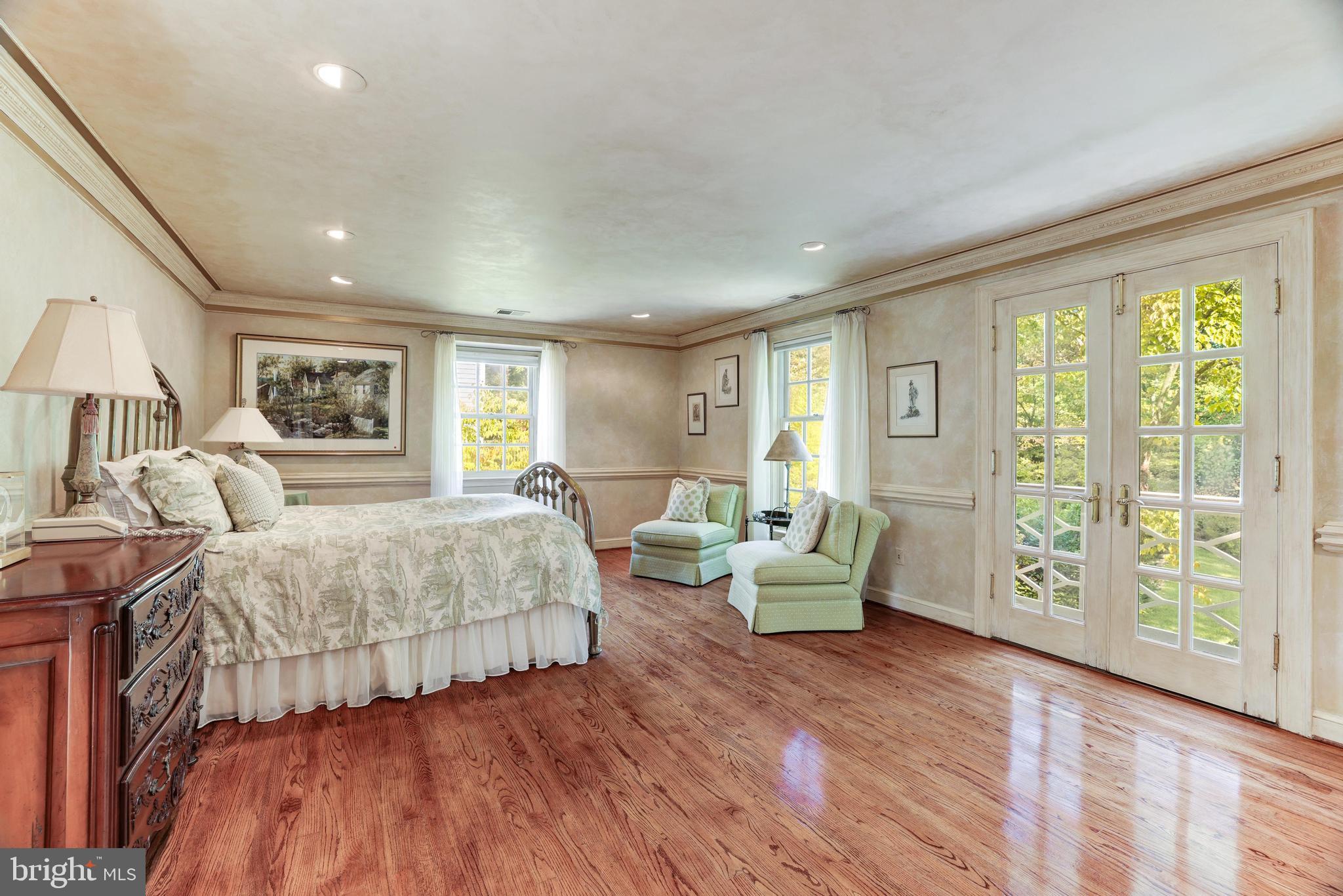 SLEEPY HOLLOW - Residential