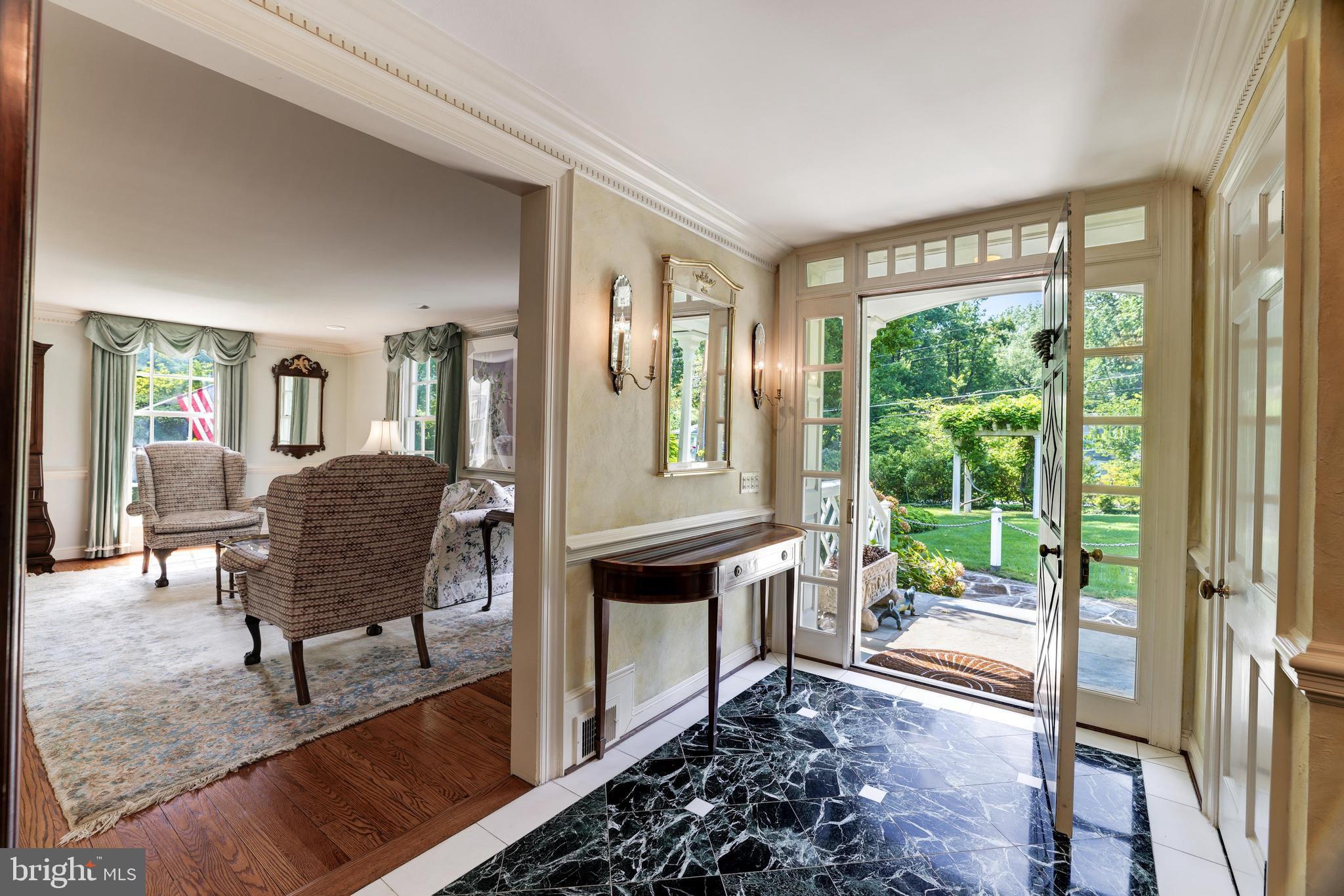 SLEEPY HOLLOW - Residential