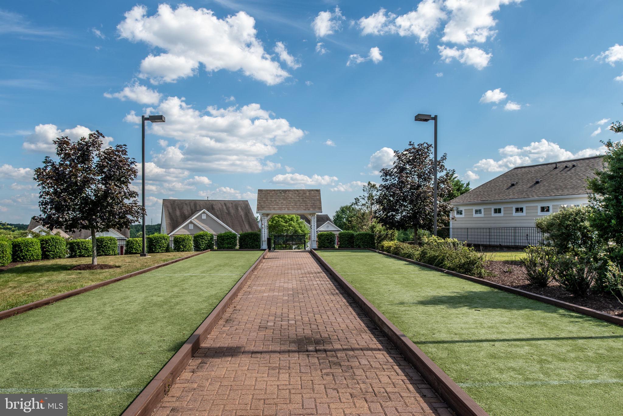 THE VILLAS AT FALLS RUN - Residential