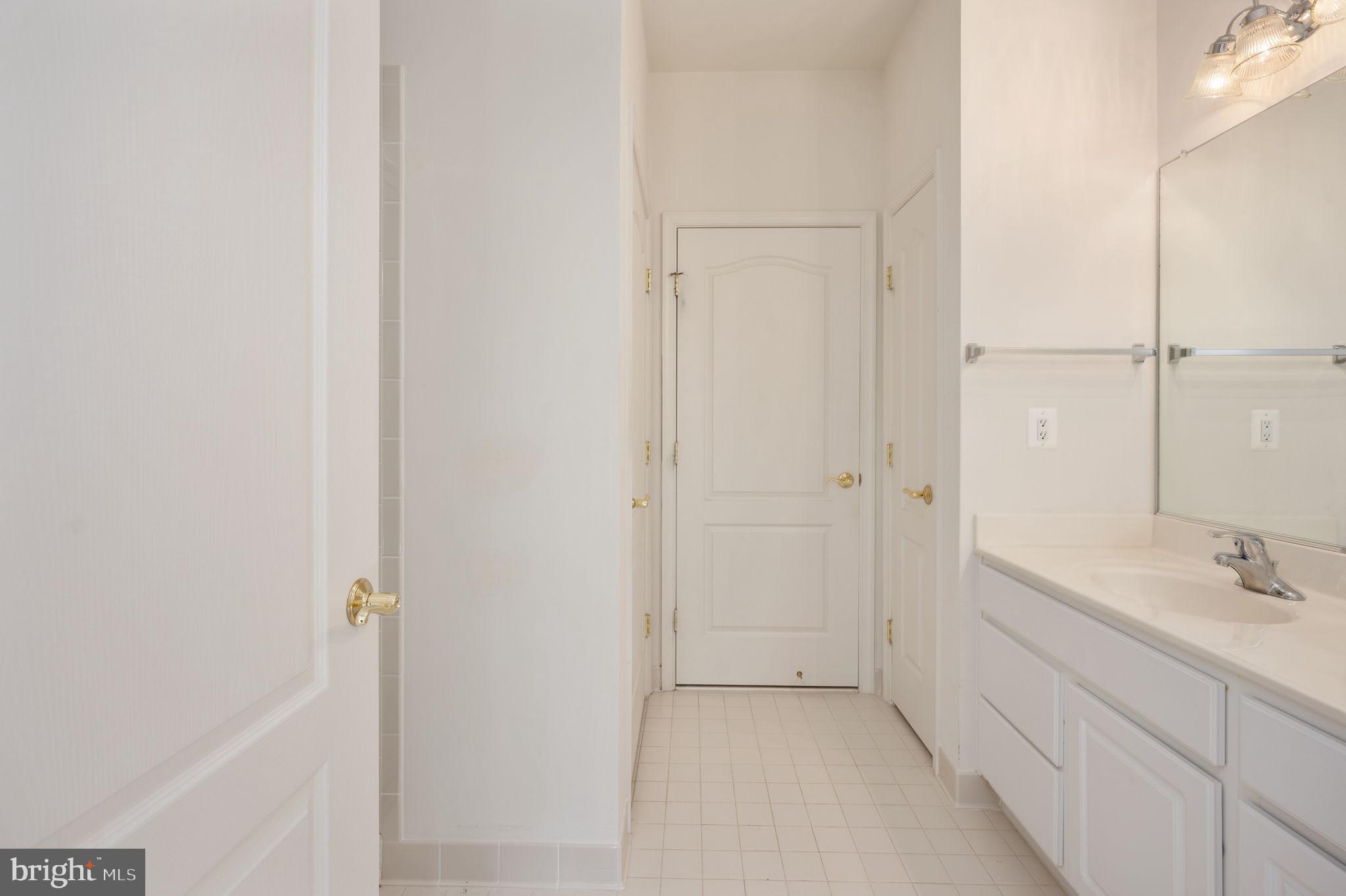 THE VILLAS AT FALLS RUN - Residential